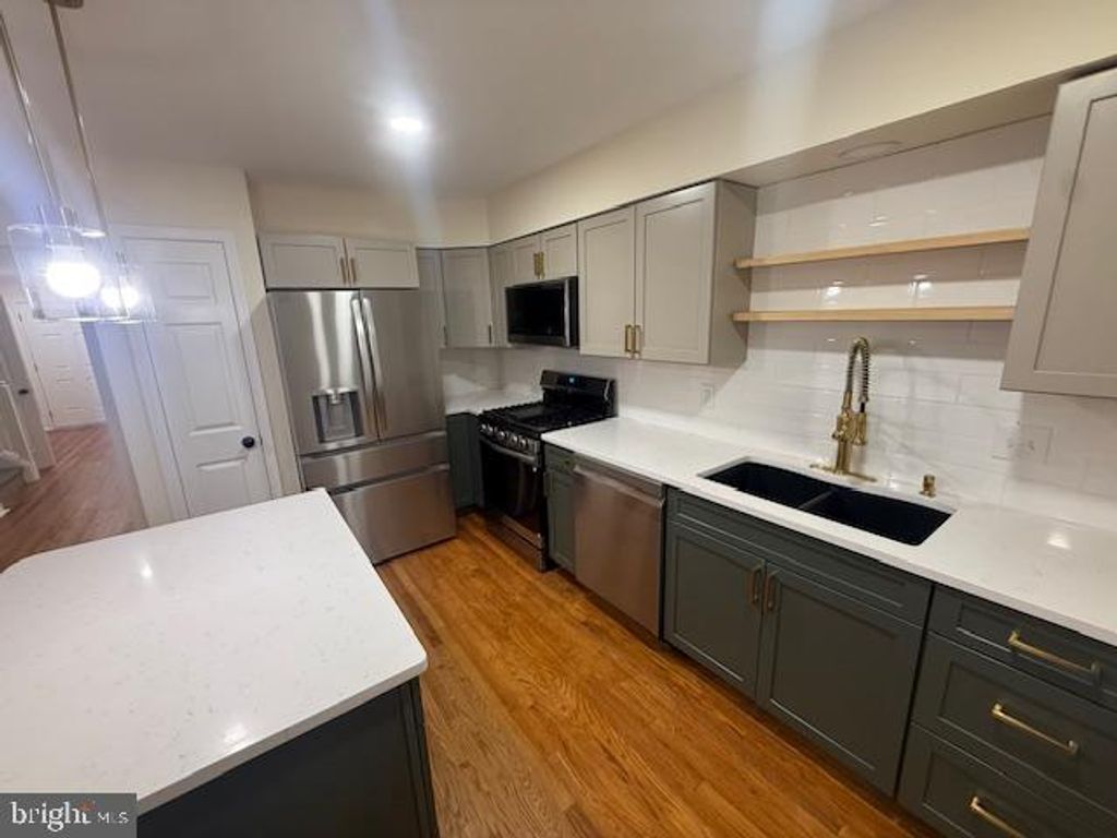 Photo of 20 Culmore Court, LUTHERVILLE TIMONIUM, MD 21093 (MLS # MDBC2146928)