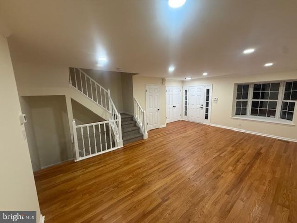 Photo of 20 Culmore Court, LUTHERVILLE TIMONIUM, MD 21093 (MLS # MDBC2146928)