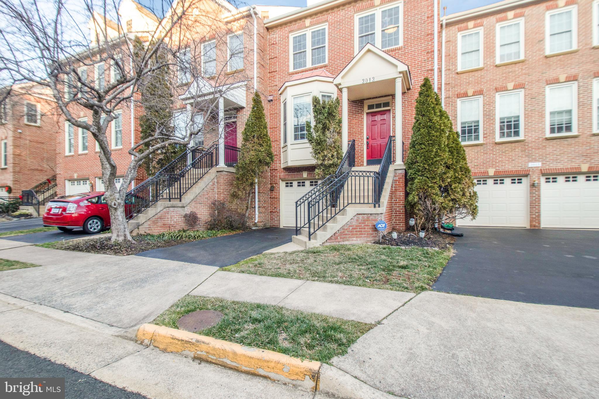 FALLSWOOD COURT - Residential