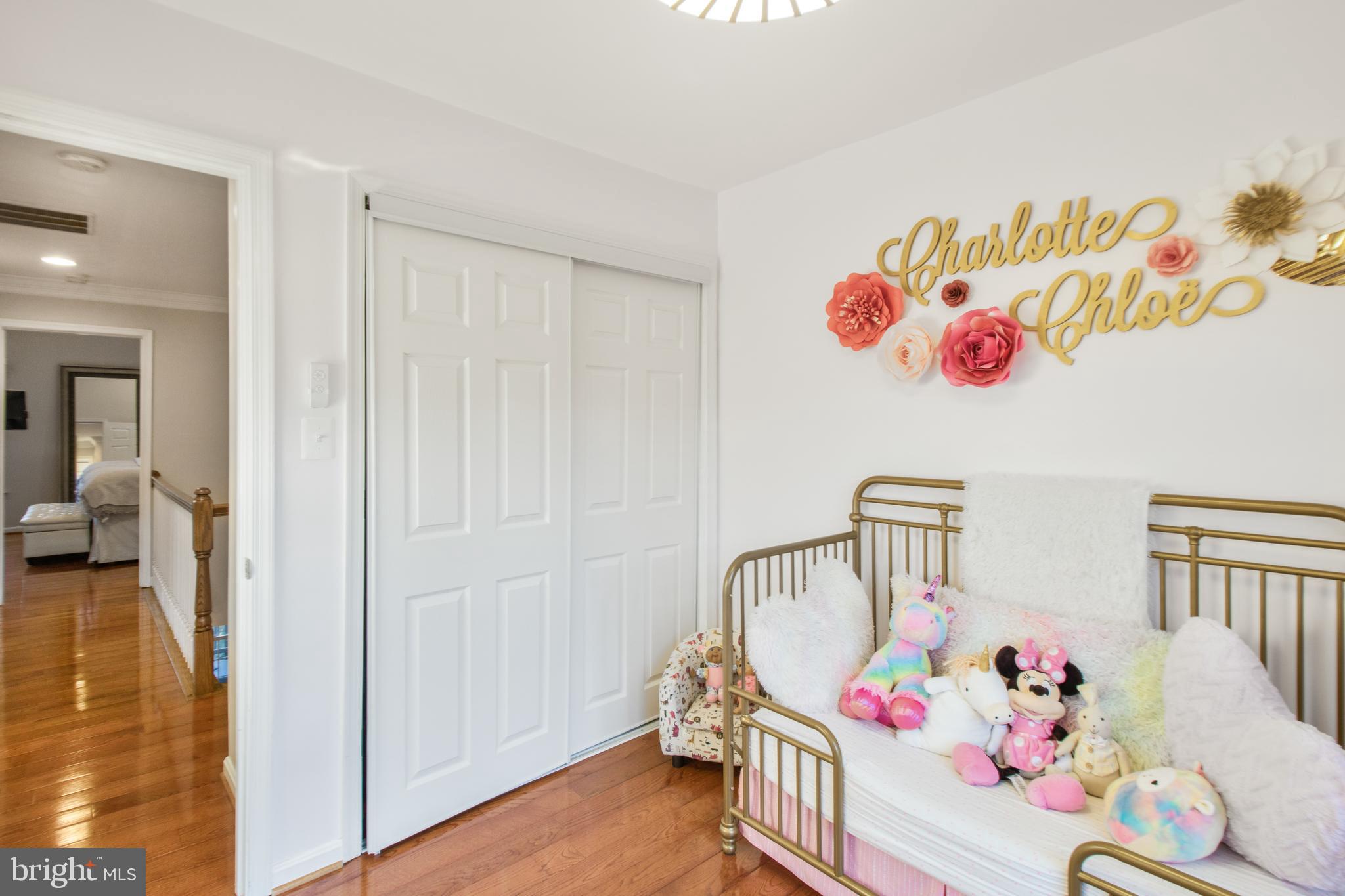 FALLSWOOD COURT - Residential