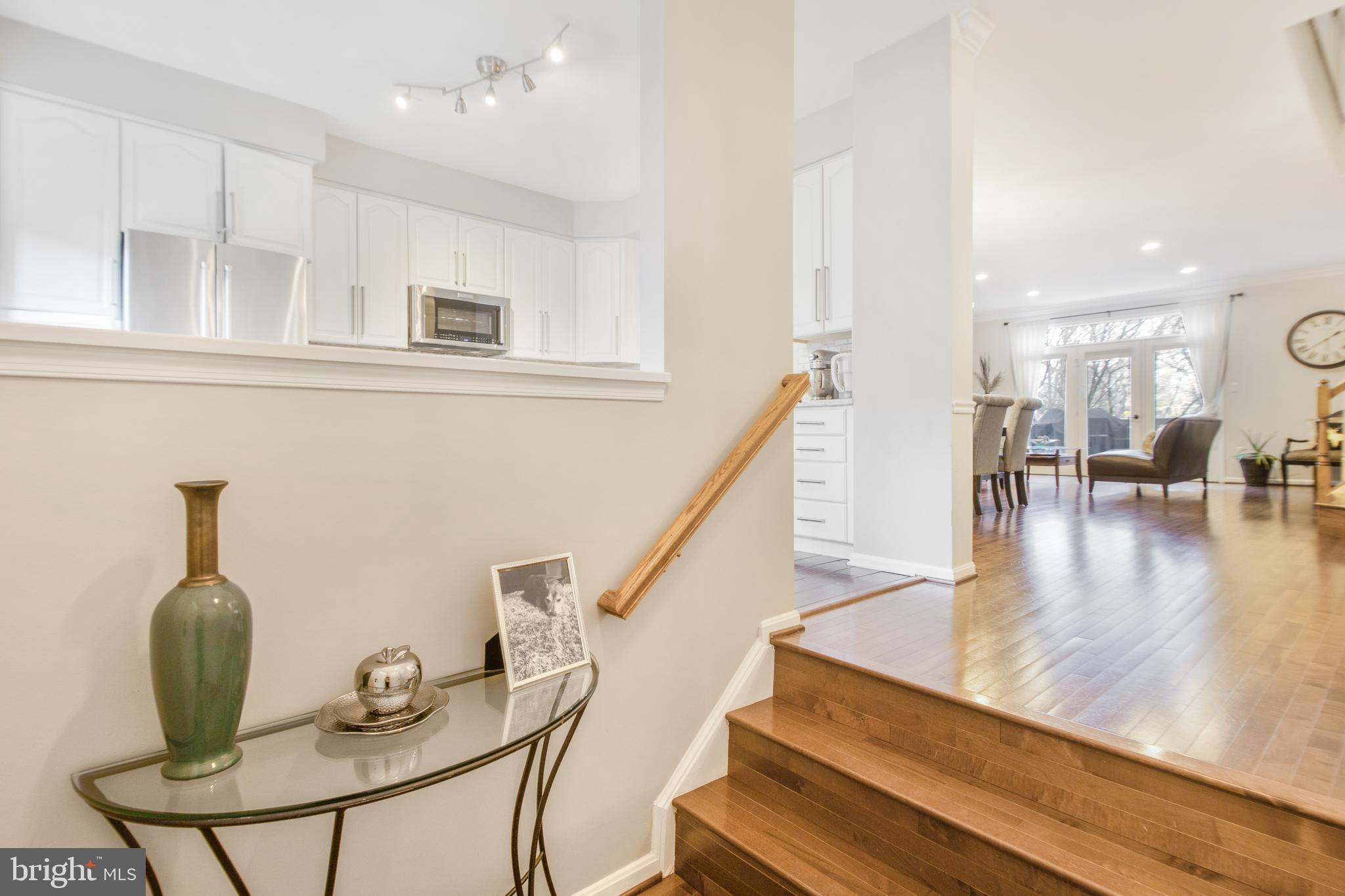 FALLSWOOD COURT - Residential