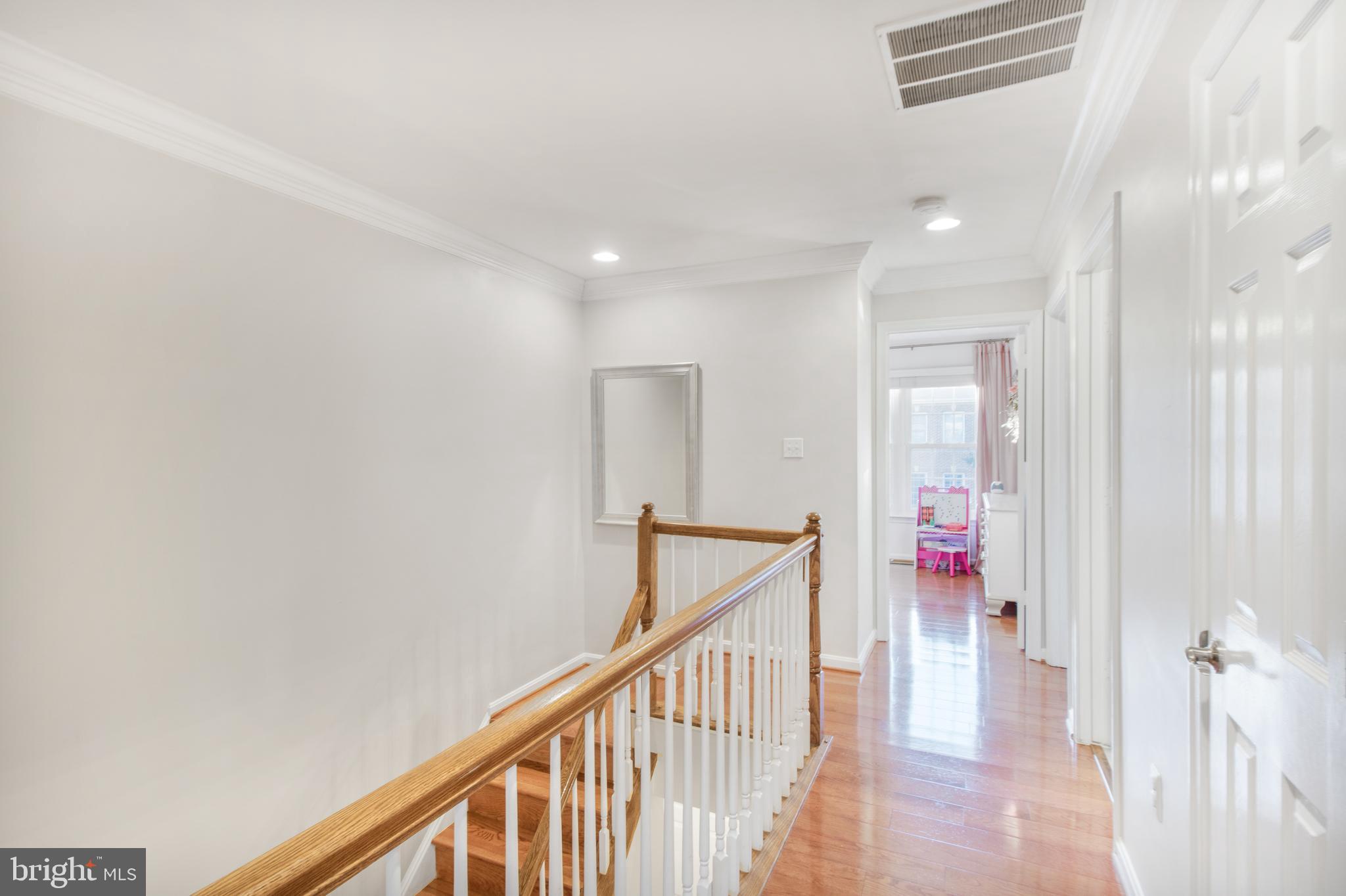 FALLSWOOD COURT - Residential