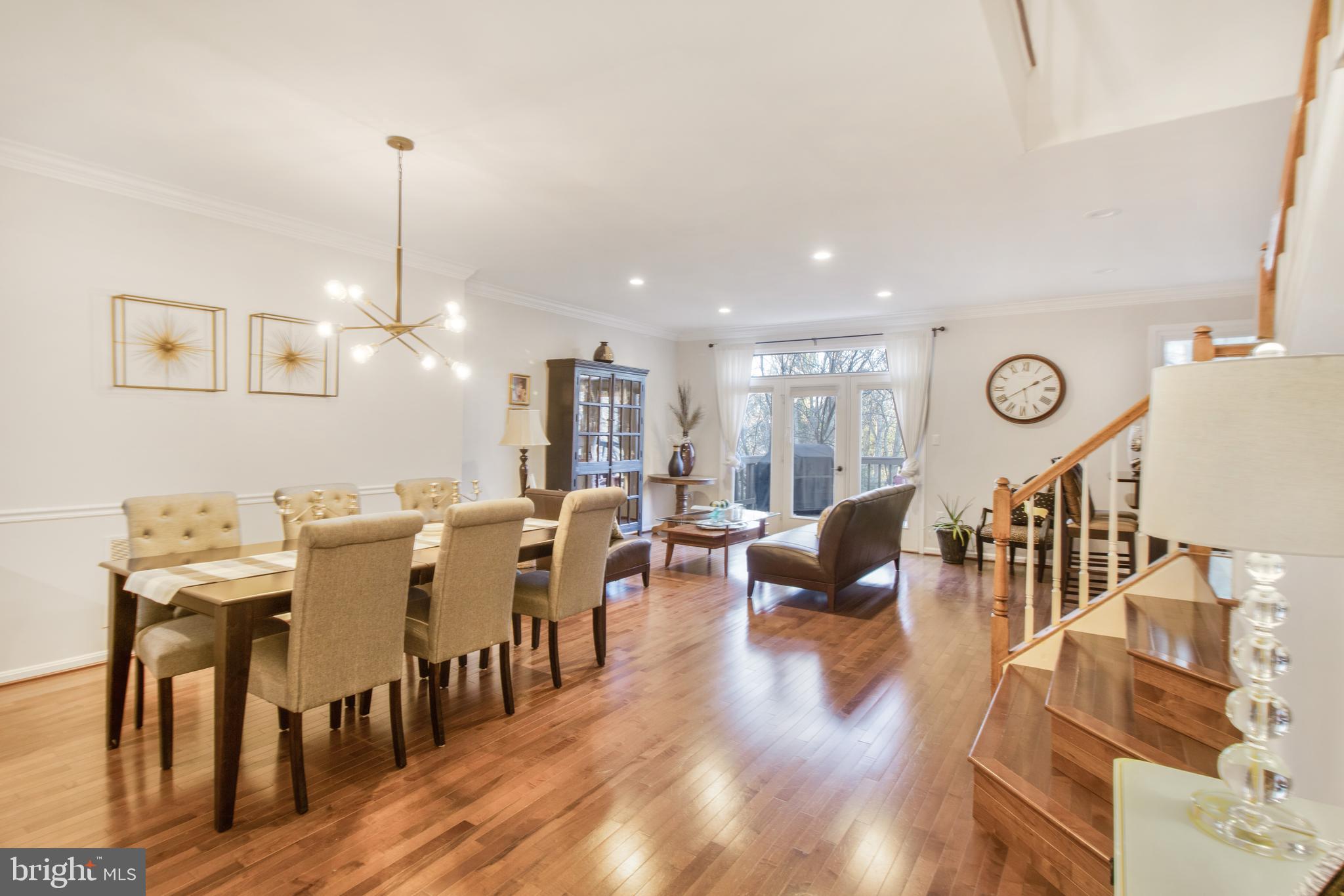 FALLSWOOD COURT - Residential