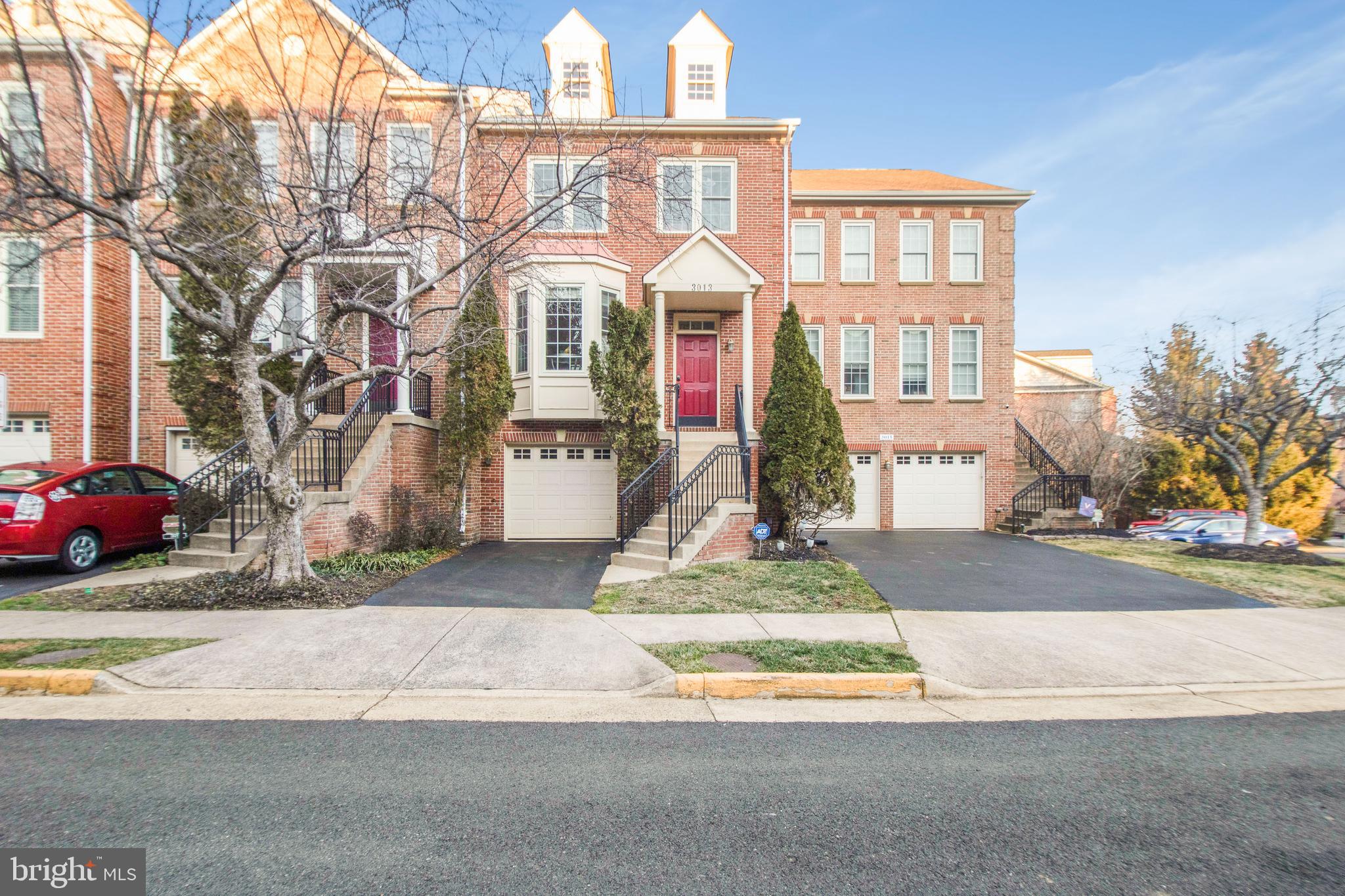 FALLSWOOD COURT - Residential