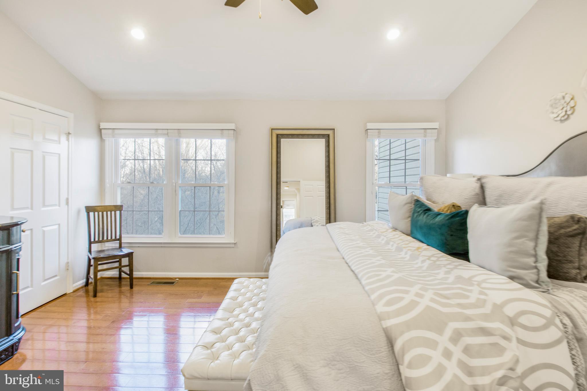 FALLSWOOD COURT - Residential