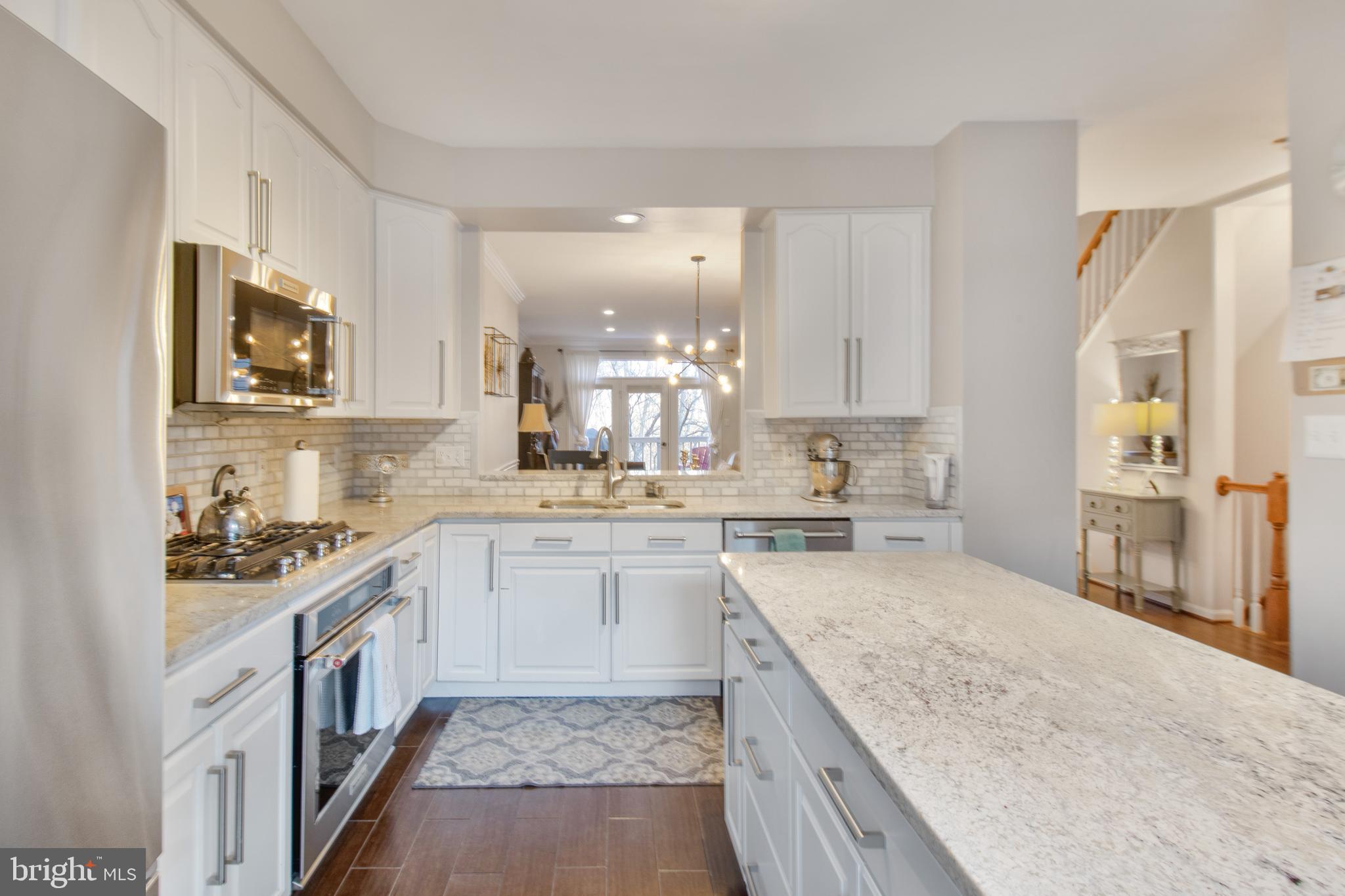 FALLSWOOD COURT - Residential