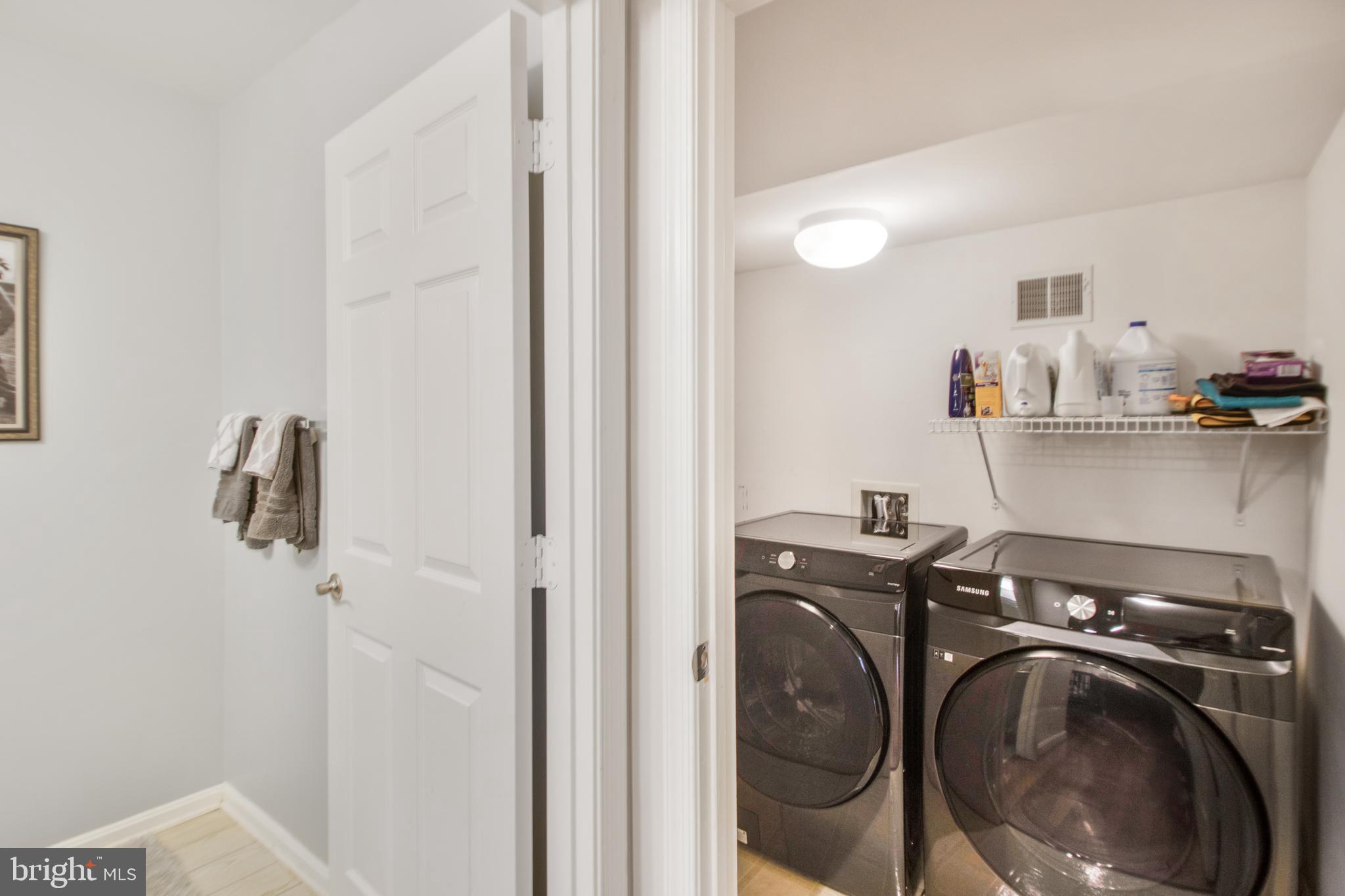 FALLSWOOD COURT - Residential