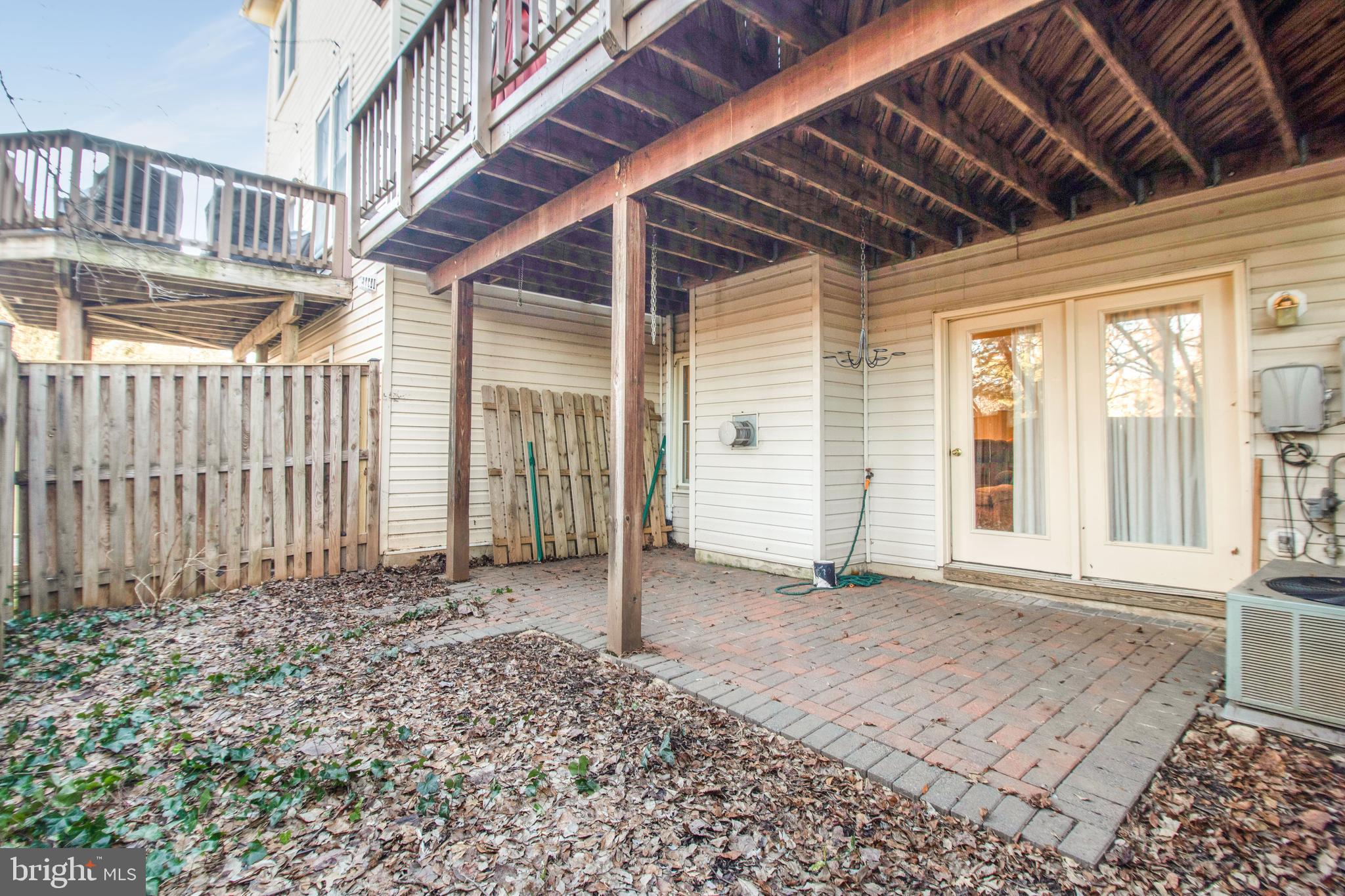 FALLSWOOD COURT - Residential