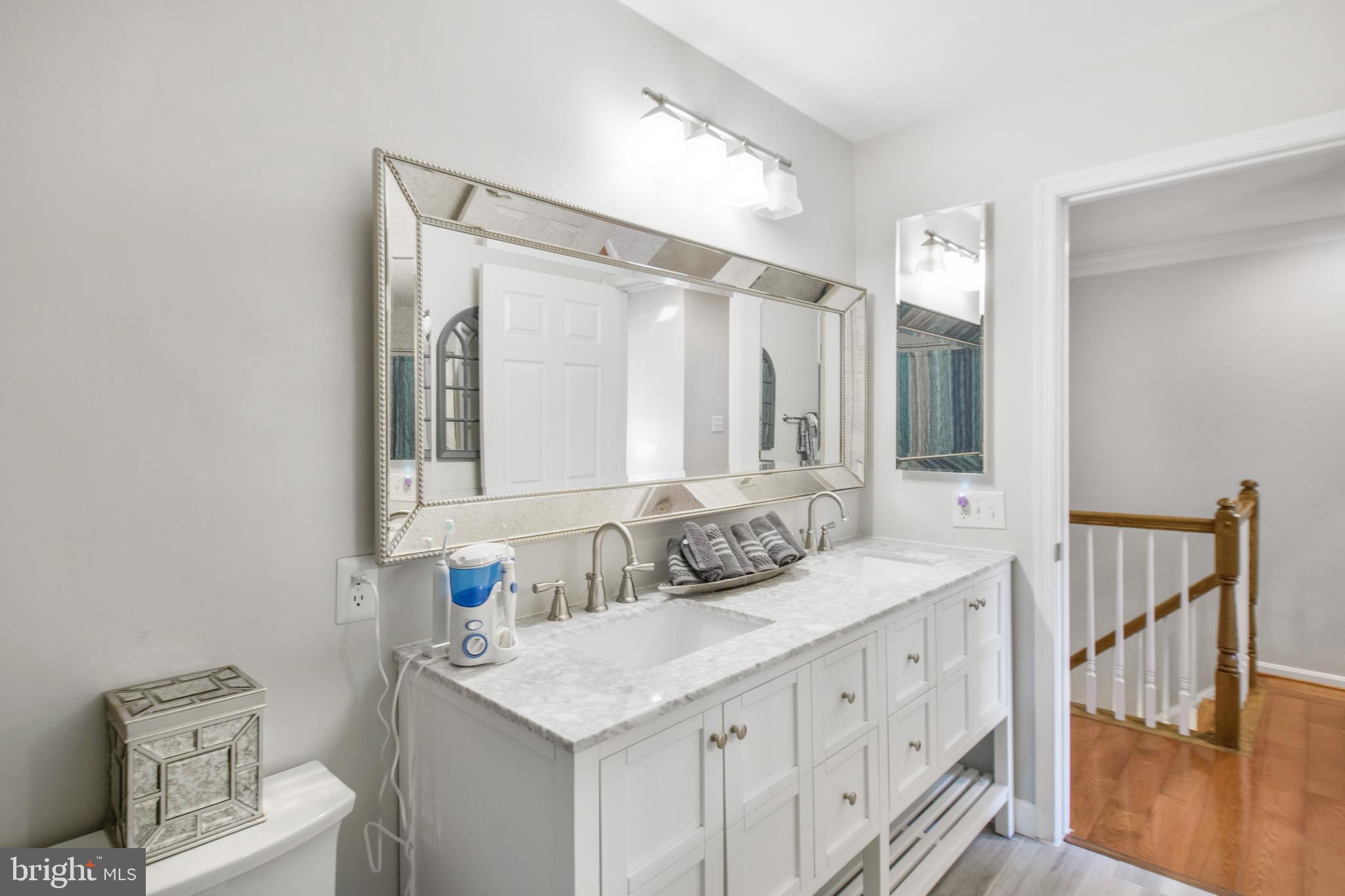 FALLSWOOD COURT - Residential