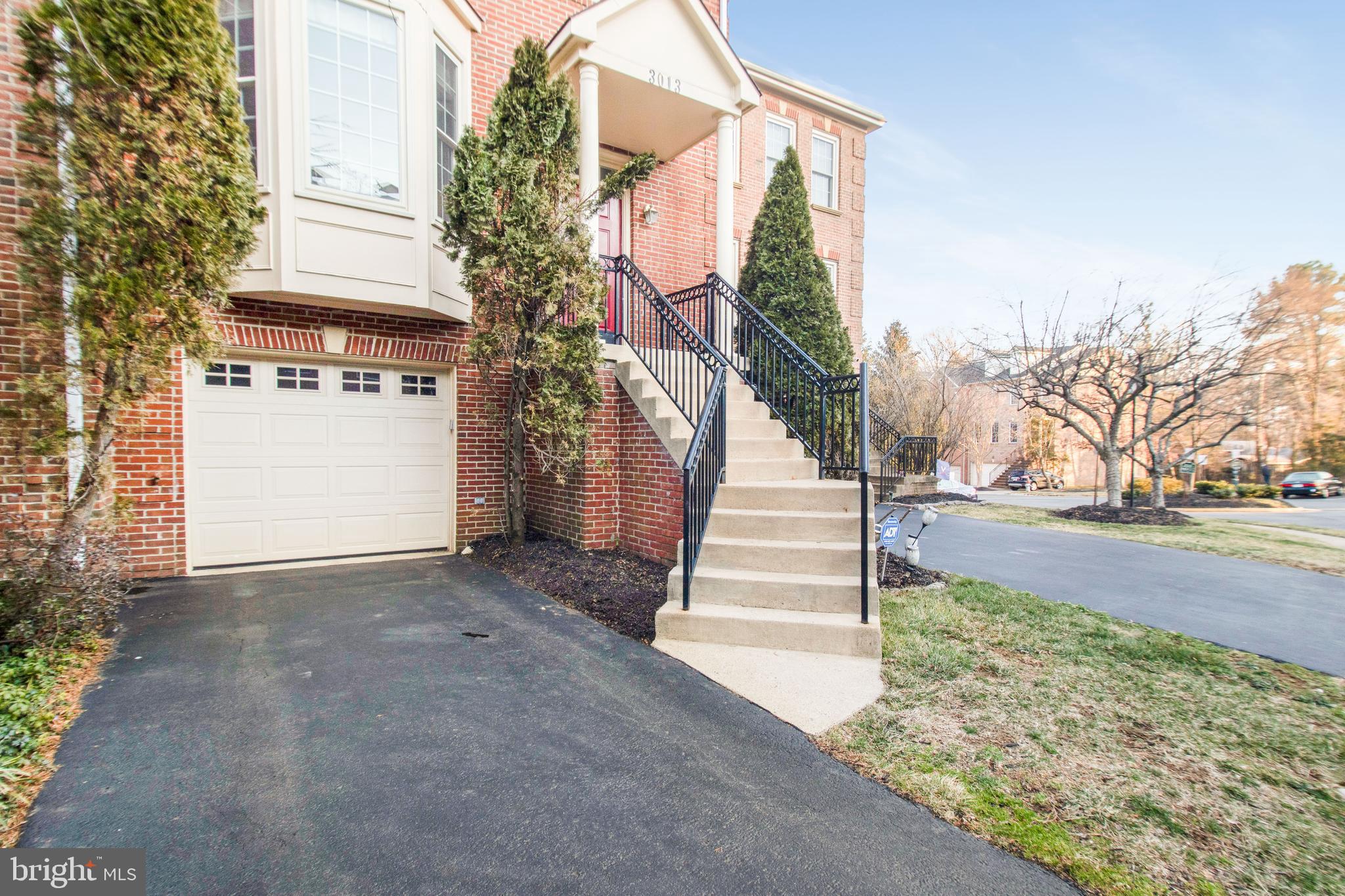 FALLSWOOD COURT - Residential