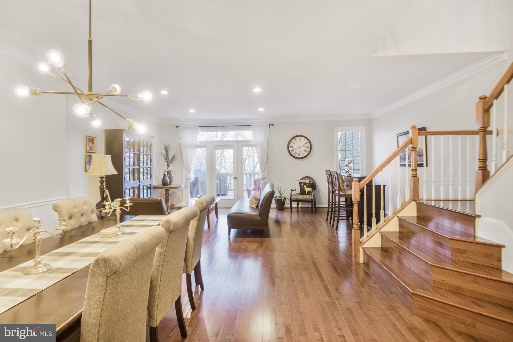 FALLSWOOD COURT - Residential