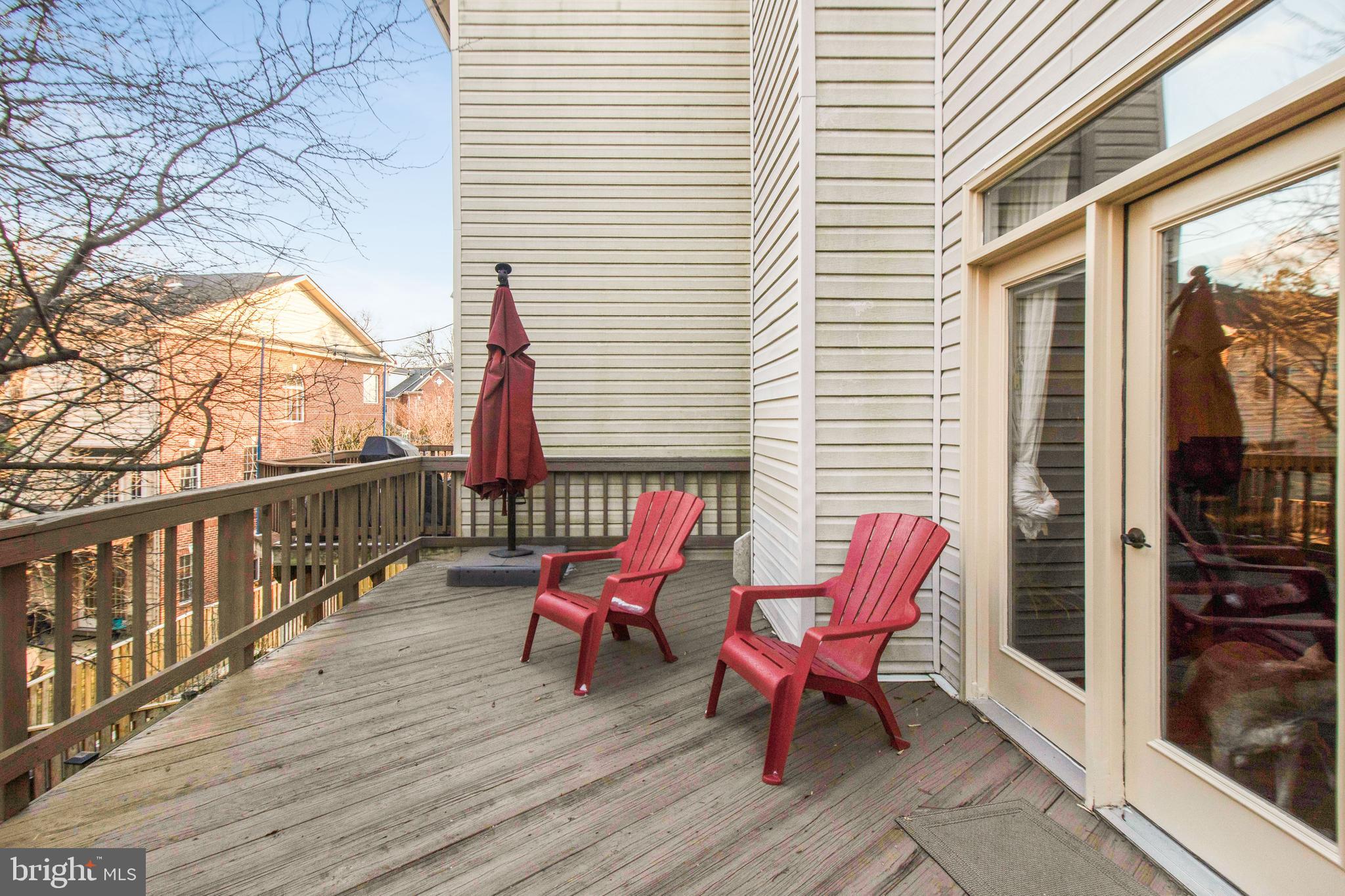 FALLSWOOD COURT - Residential