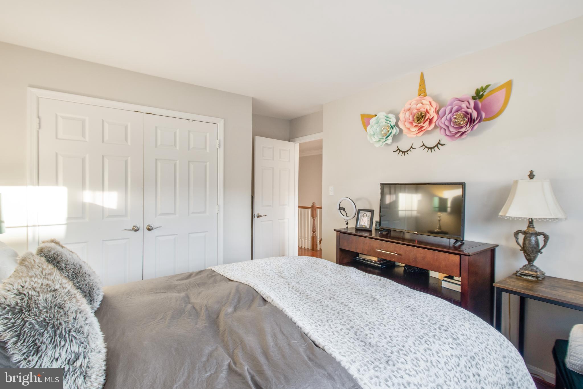 FALLSWOOD COURT - Residential