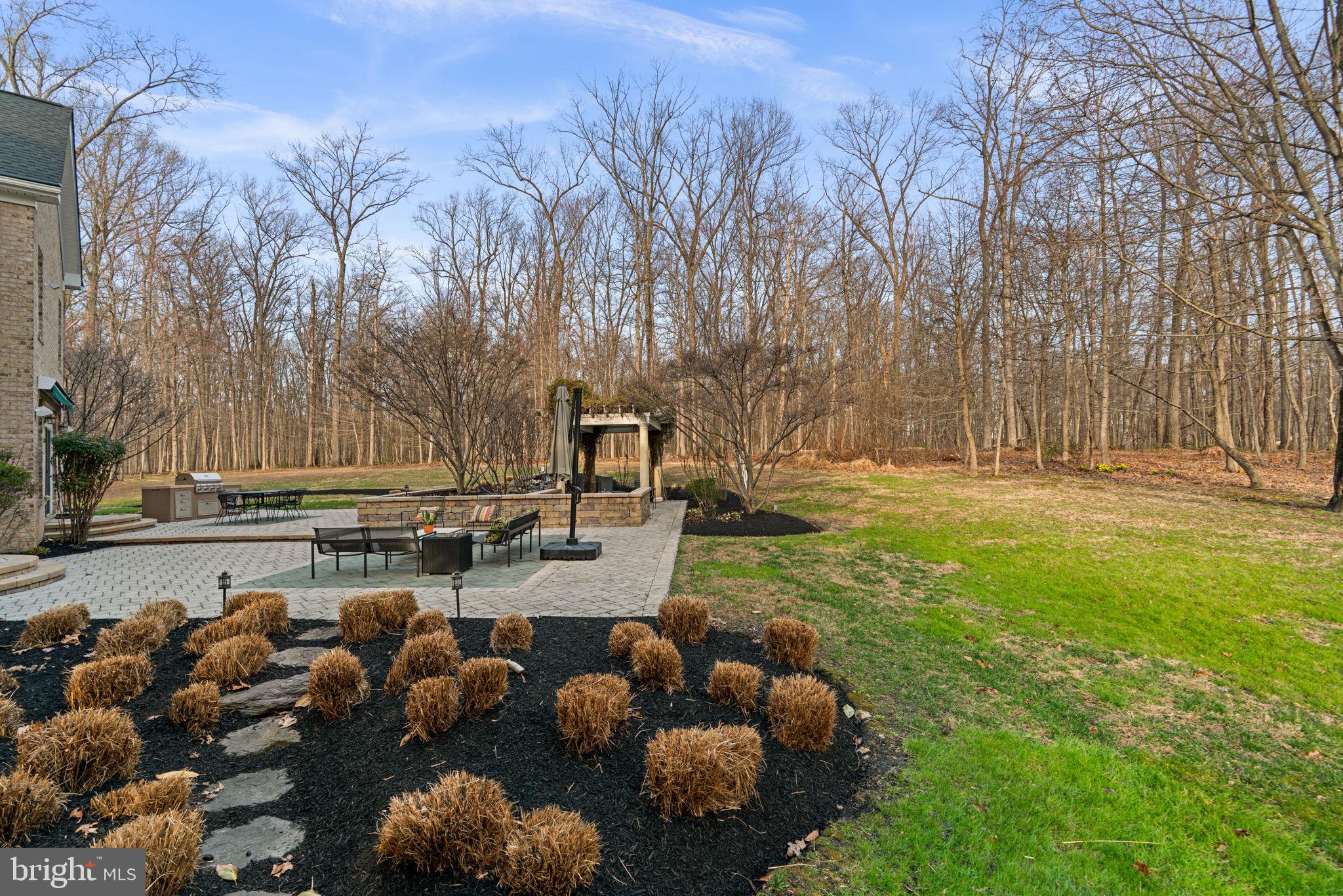 HAWKSFIELD ESTATES - Residential