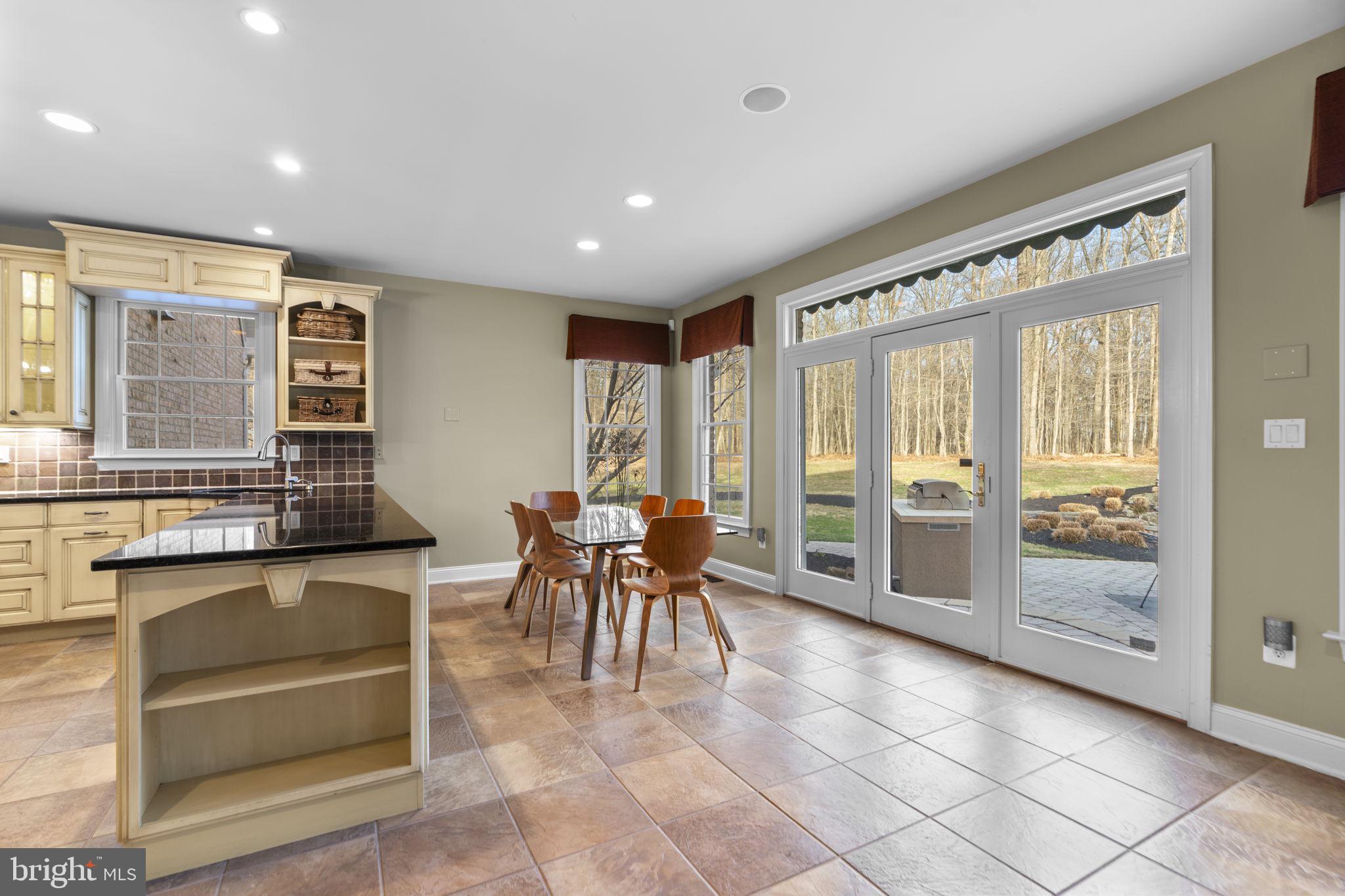 HAWKSFIELD ESTATES - Residential