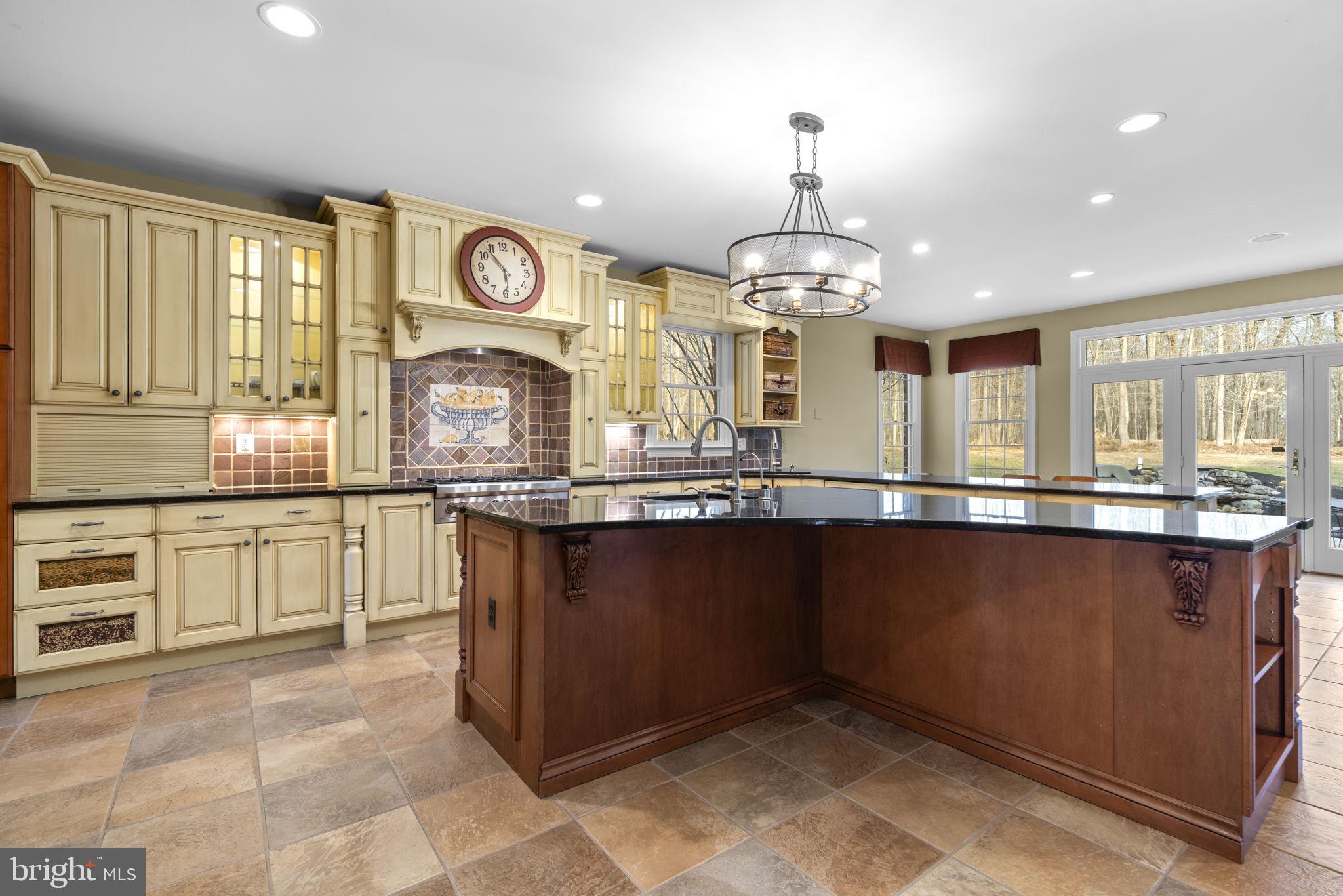 HAWKSFIELD ESTATES - Residential