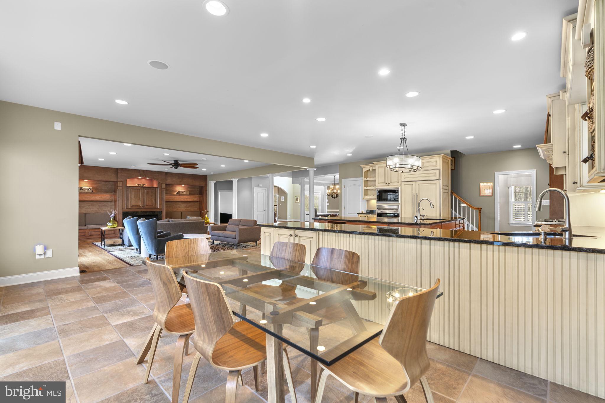 HAWKSFIELD ESTATES - Residential