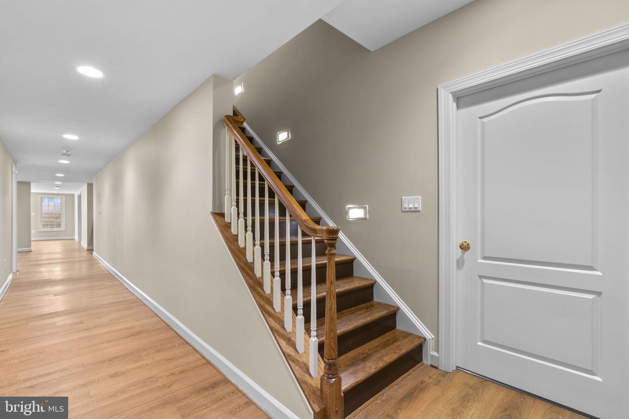 HAWKSFIELD ESTATES - Residential