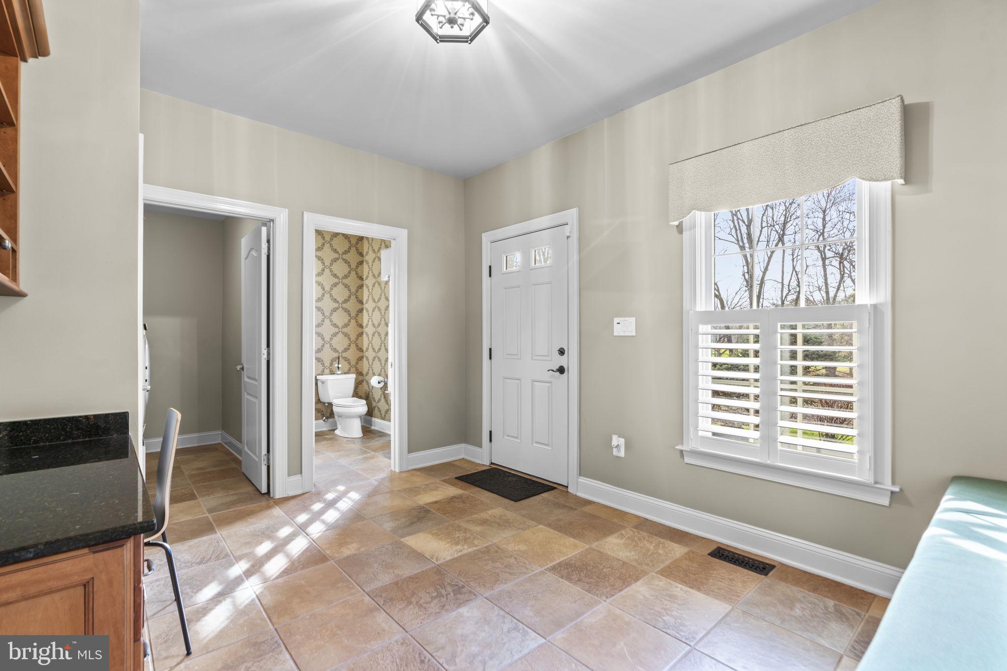 HAWKSFIELD ESTATES - Residential