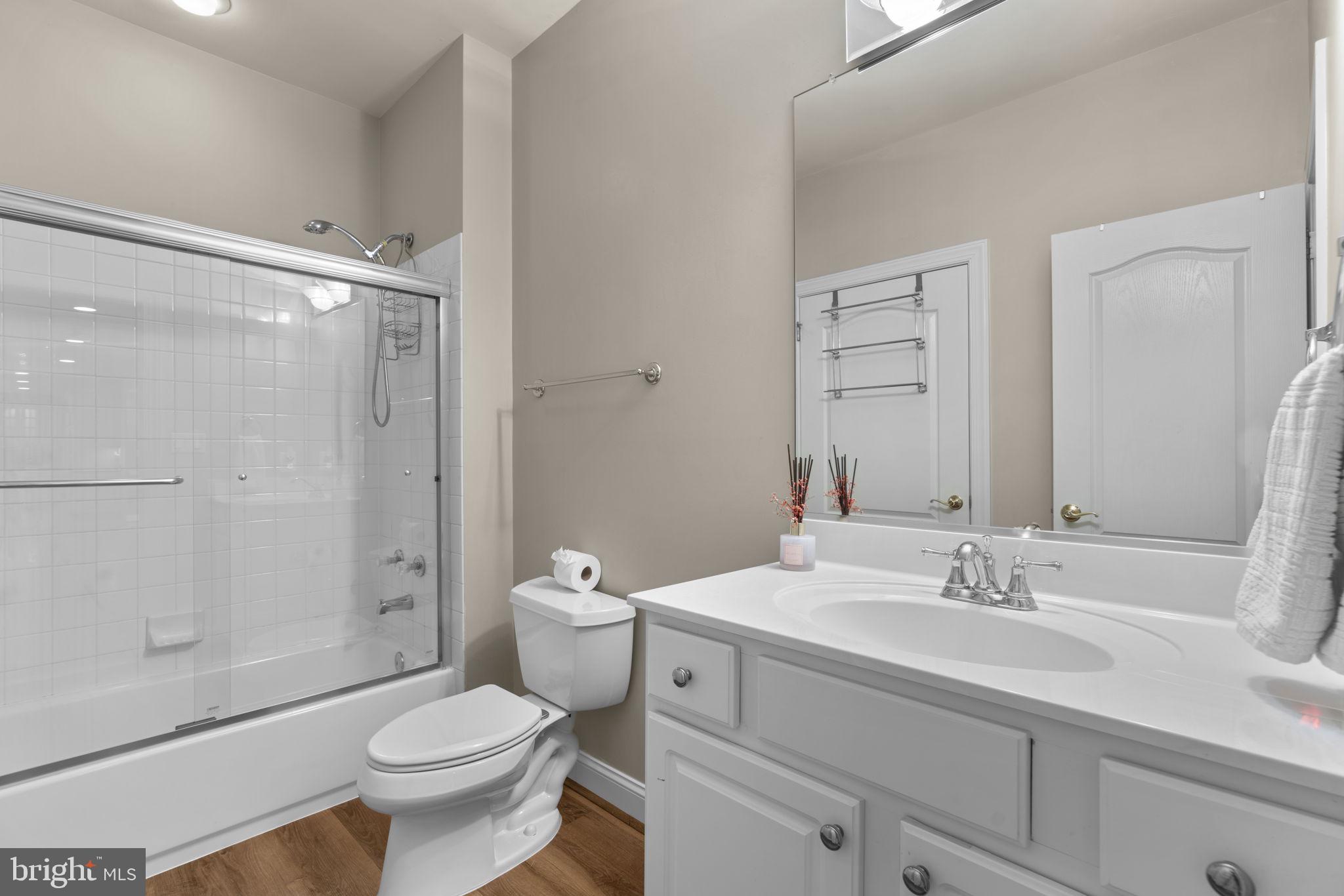 HAWKSFIELD ESTATES - Residential