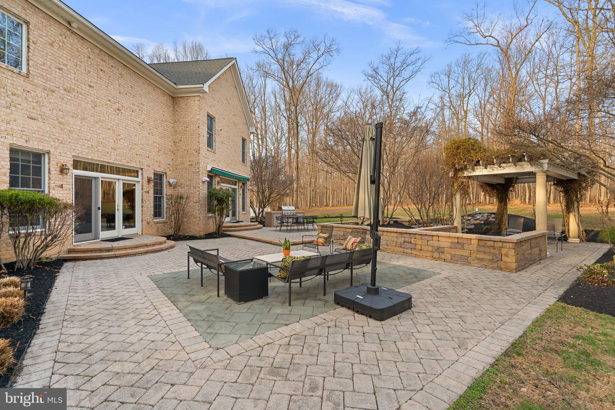 HAWKSFIELD ESTATES - Residential