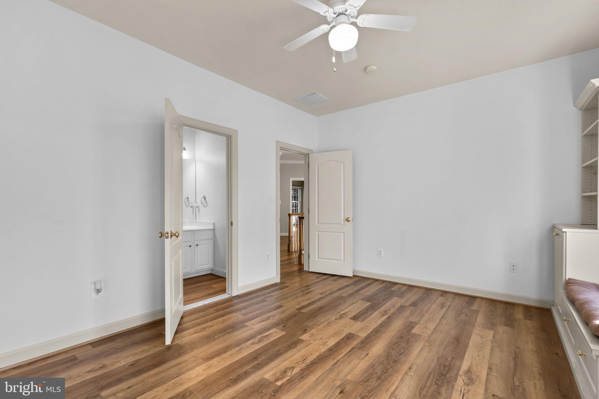 HAWKSFIELD ESTATES - Residential