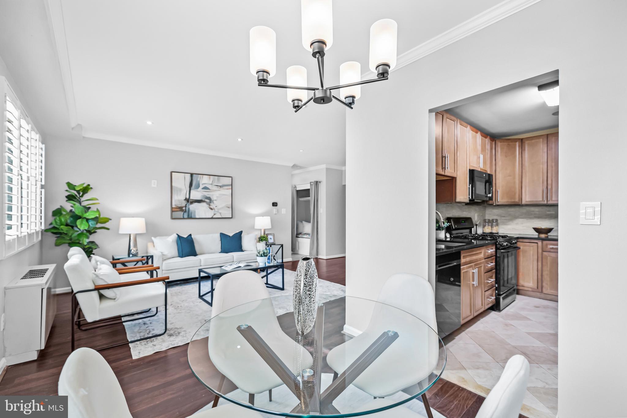 COLUMBIA KNOLL - Residential