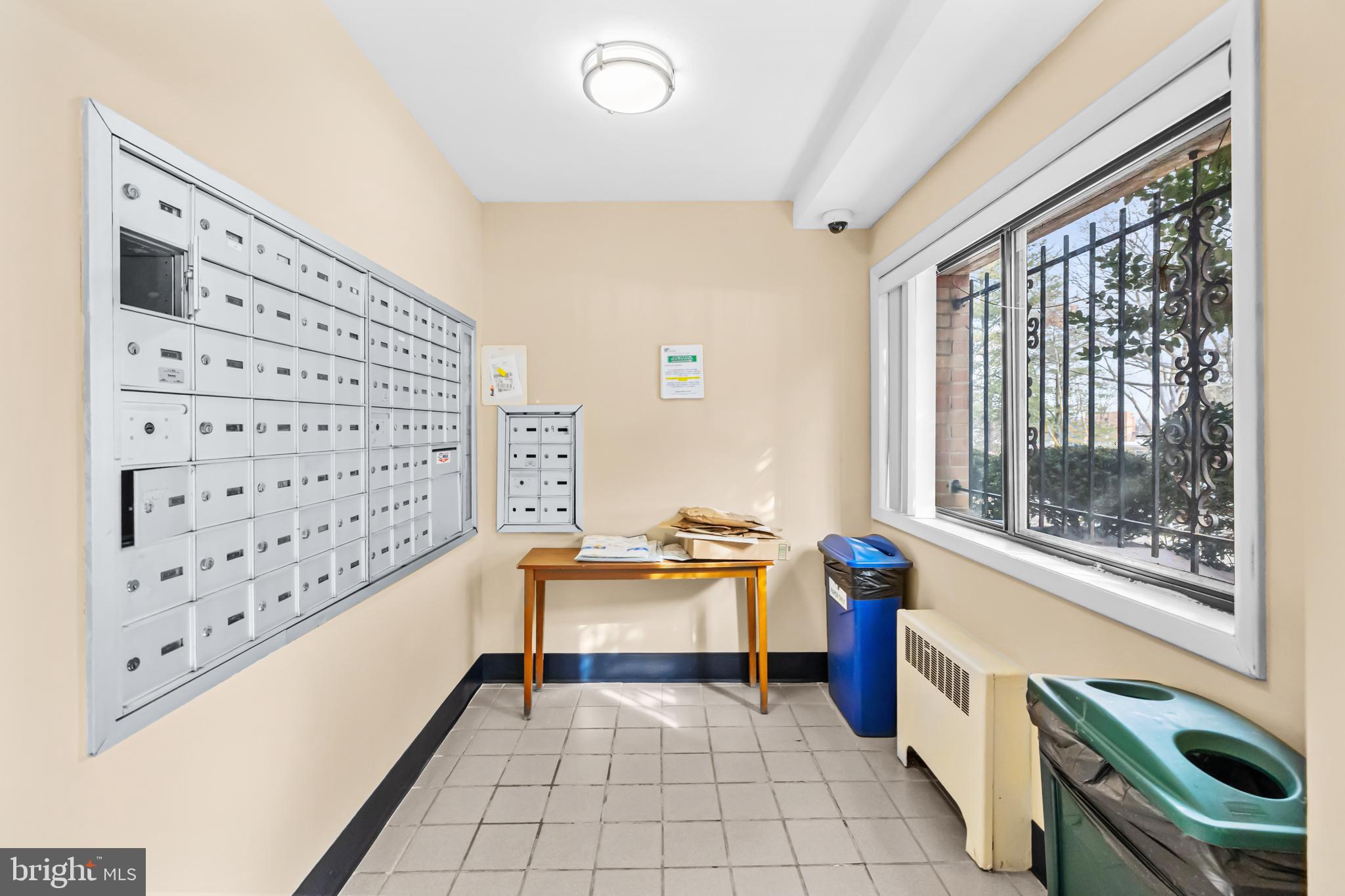 COLUMBIA KNOLL - Residential