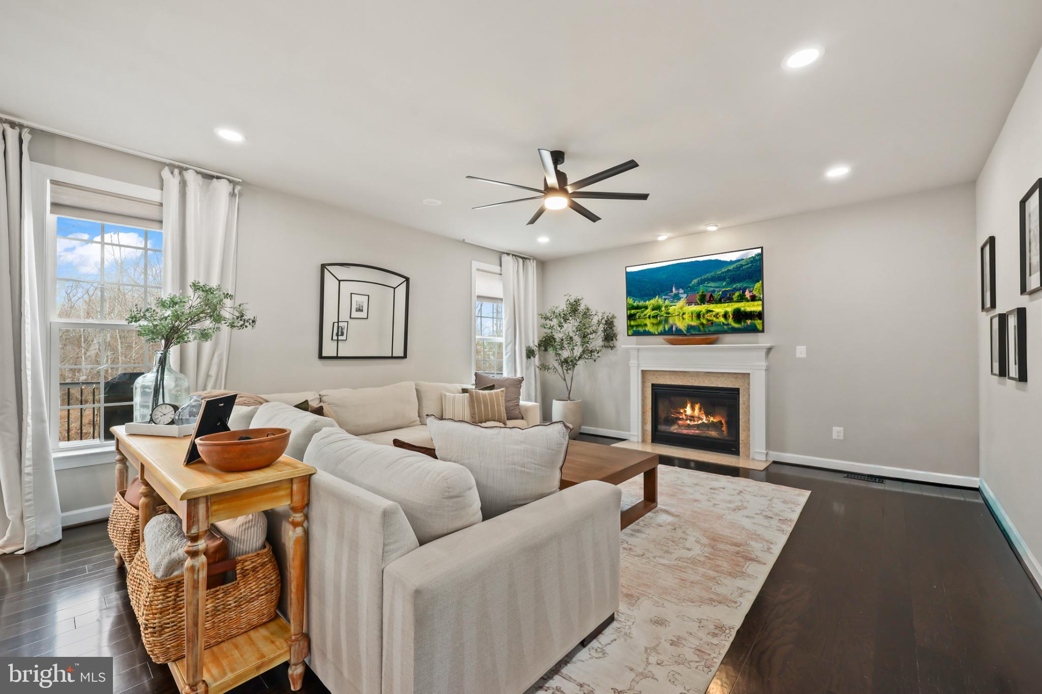 AVENDALE WOODLAND GROVE - Residential