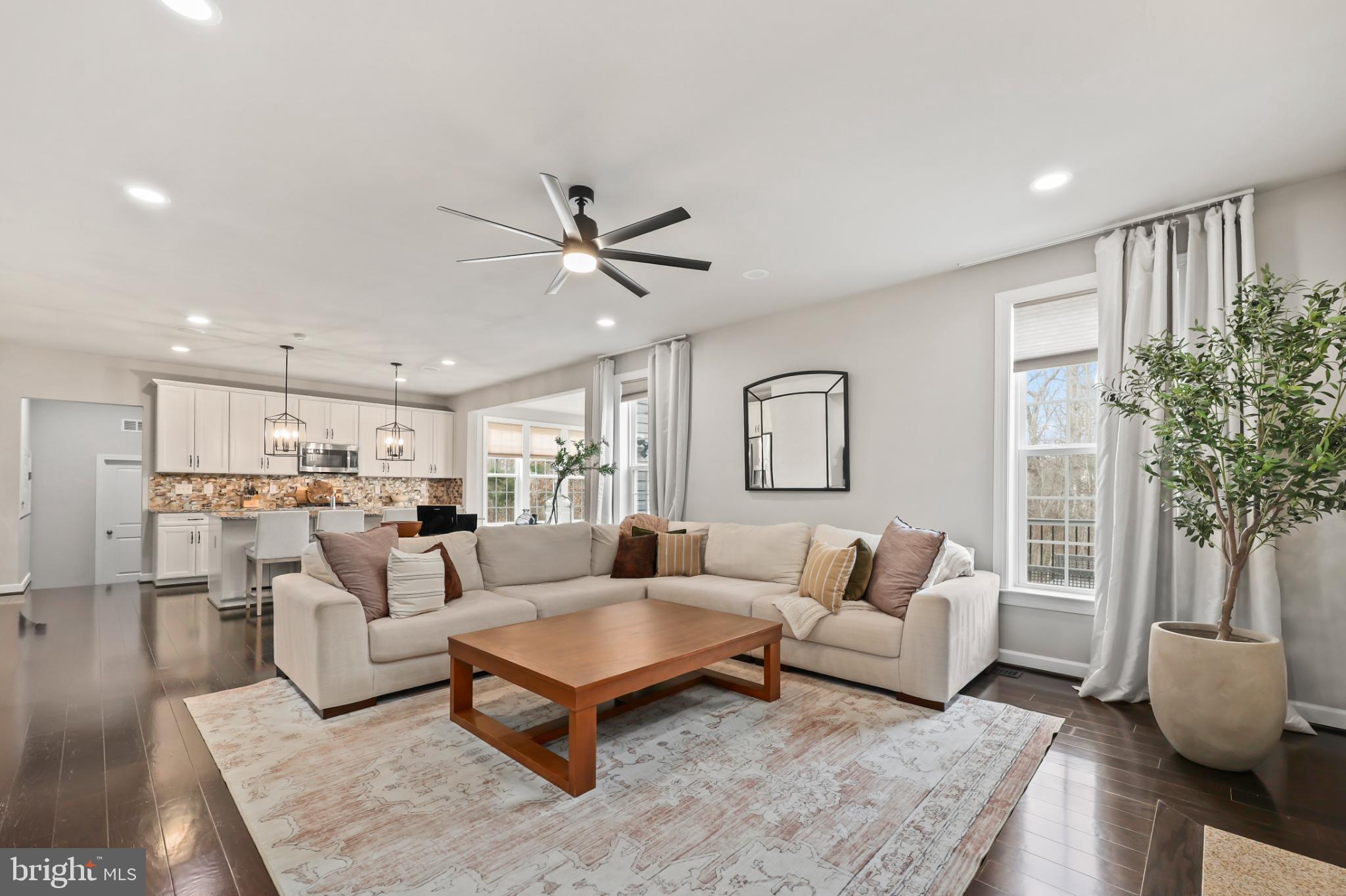 AVENDALE WOODLAND GROVE - Residential