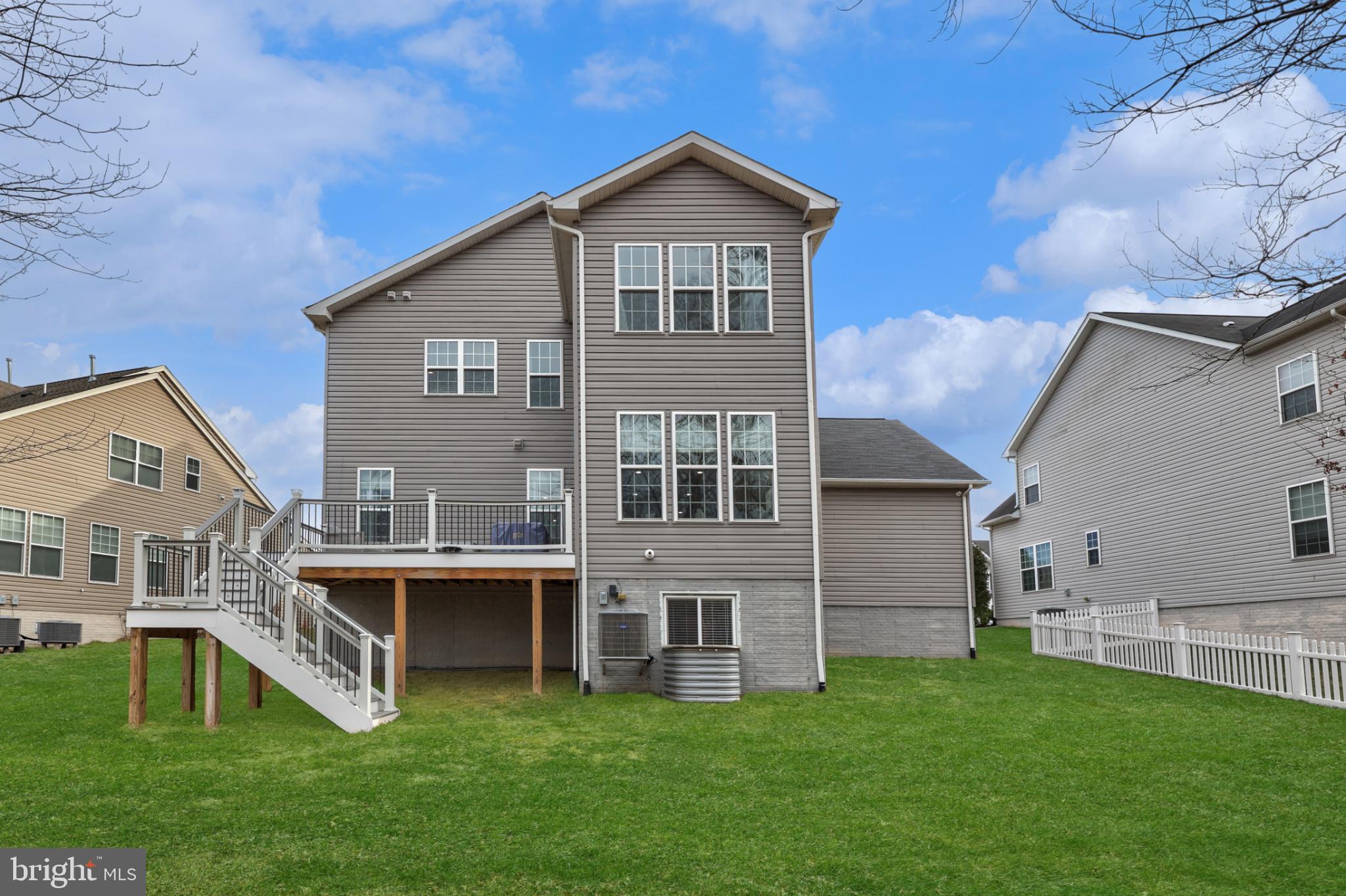 AVENDALE WOODLAND GROVE - Residential