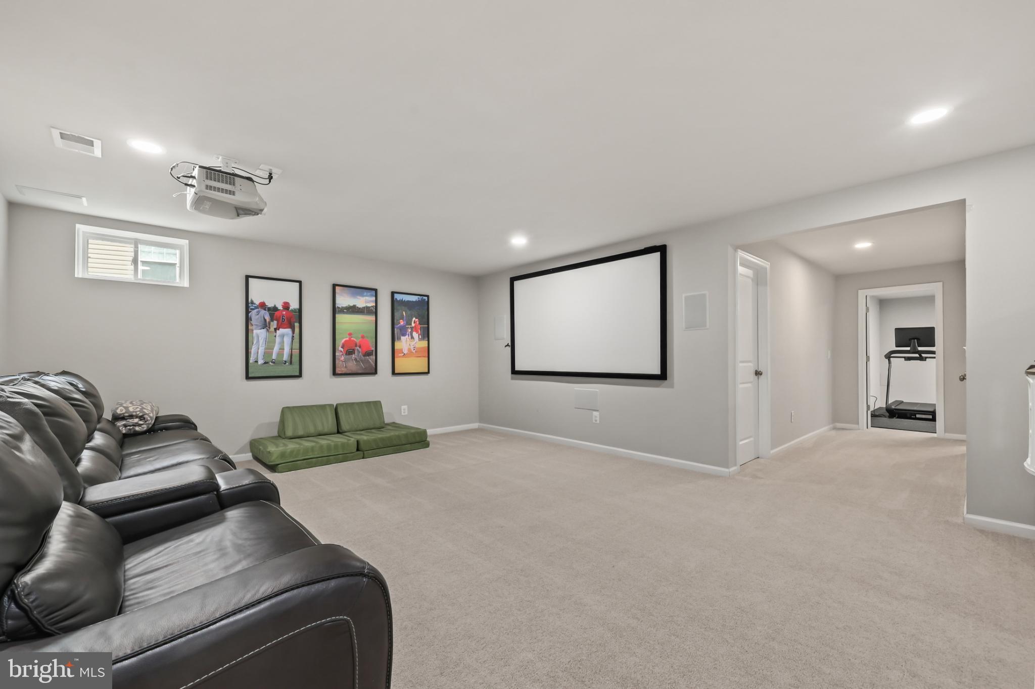 AVENDALE WOODLAND GROVE - Residential