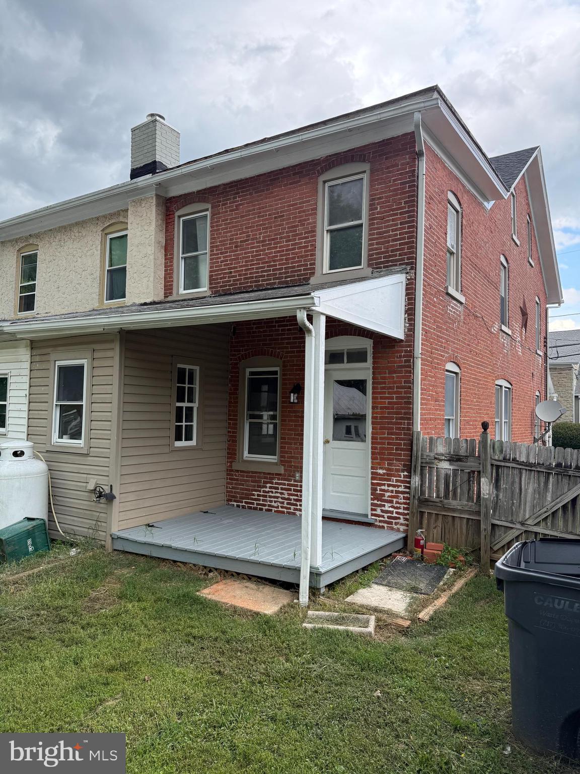 104 S HESS STREET
