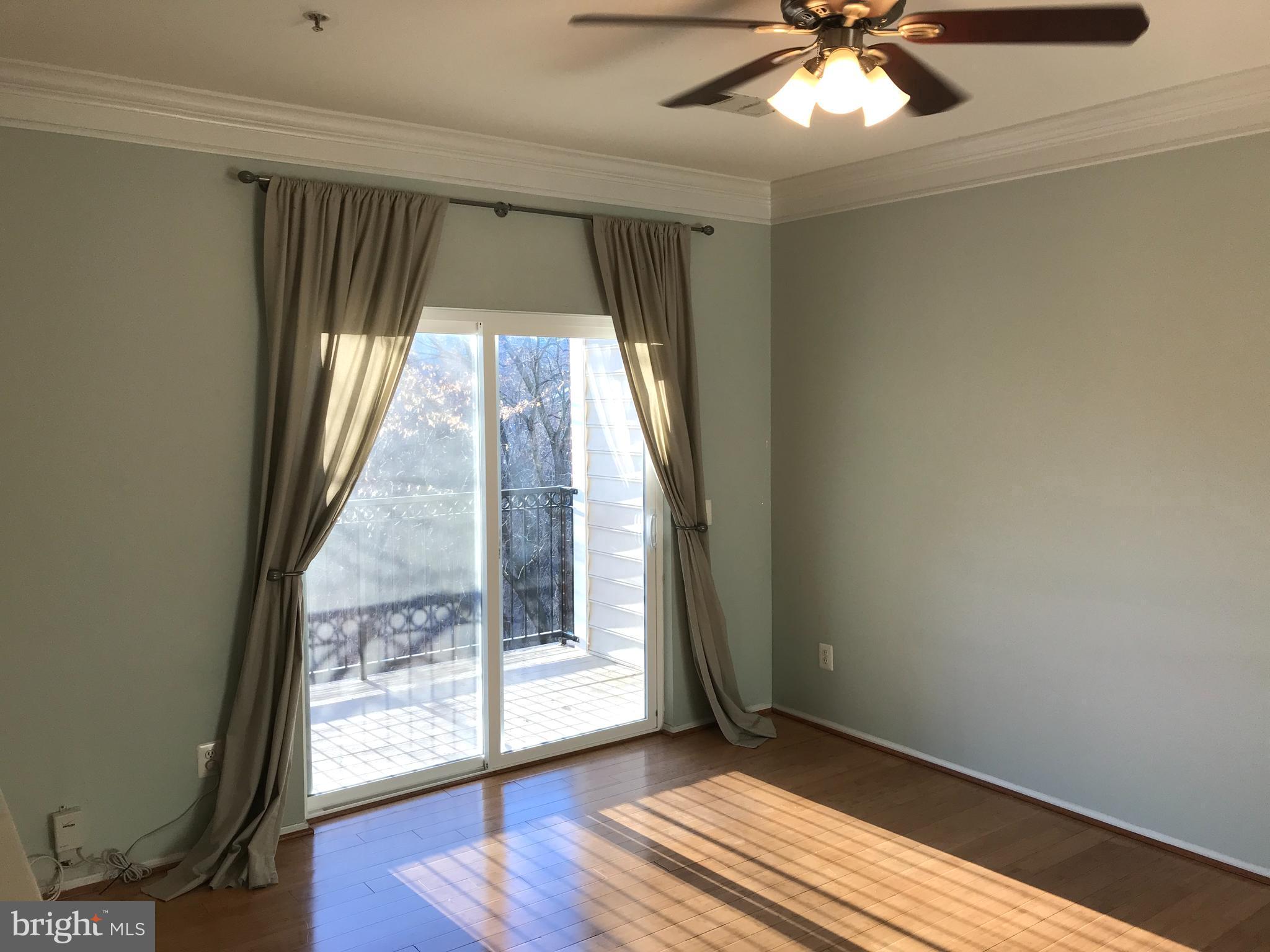 1601 SPRING GATE DRIVE 1214