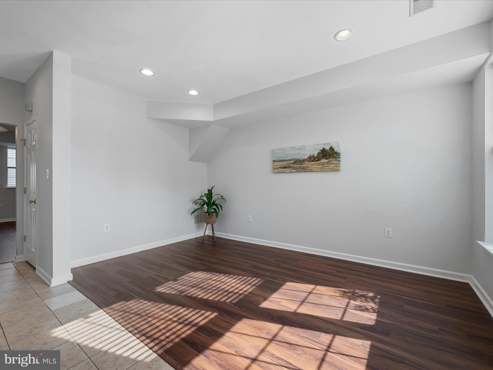 HUNTFIELD - Residential