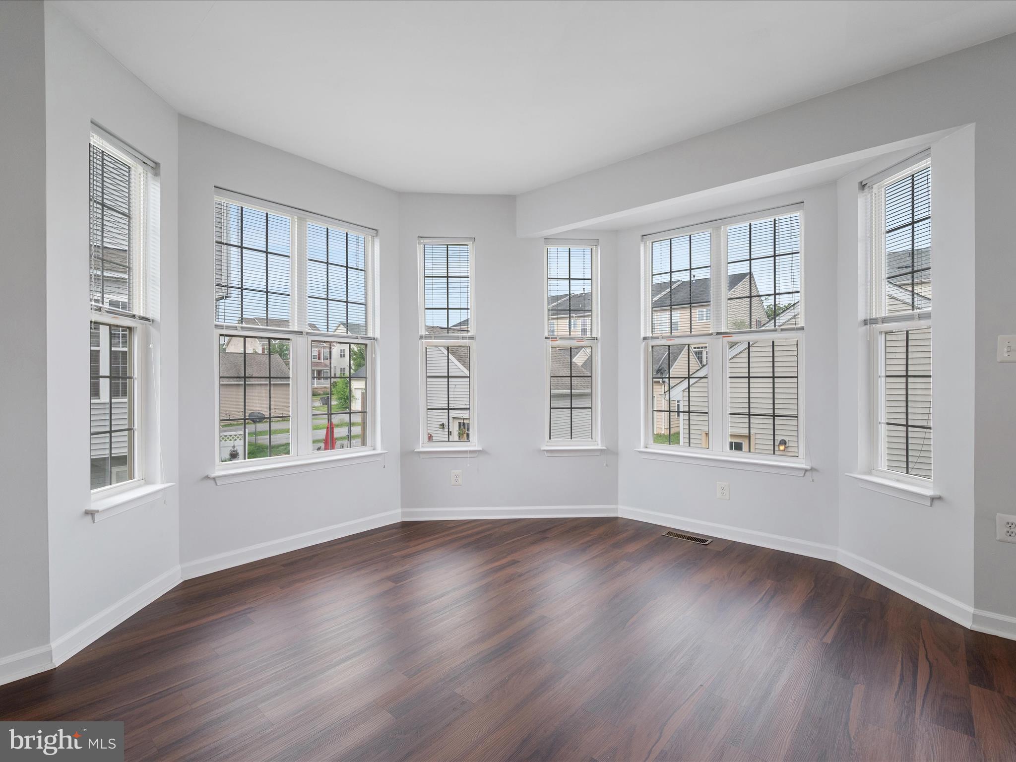 HUNTFIELD - Residential