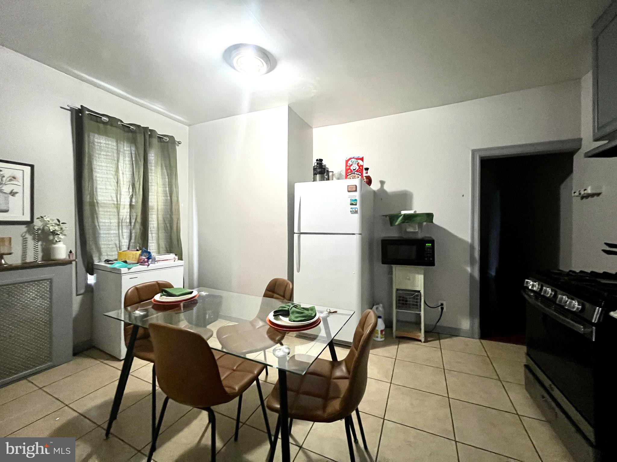 MAYFAIR (EAST) - Residential Income