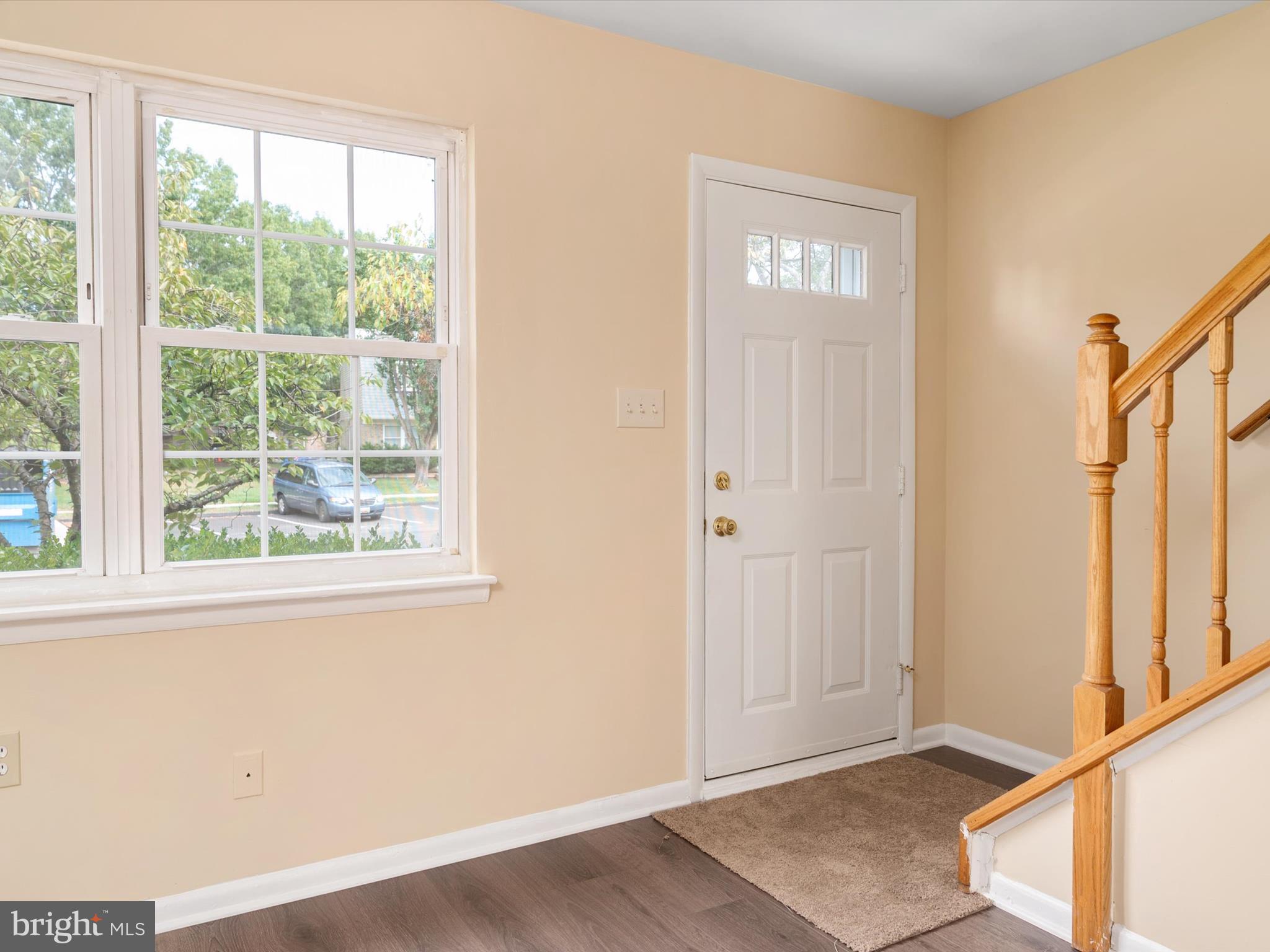 SUSSEX SQUARE CONDO - Residential