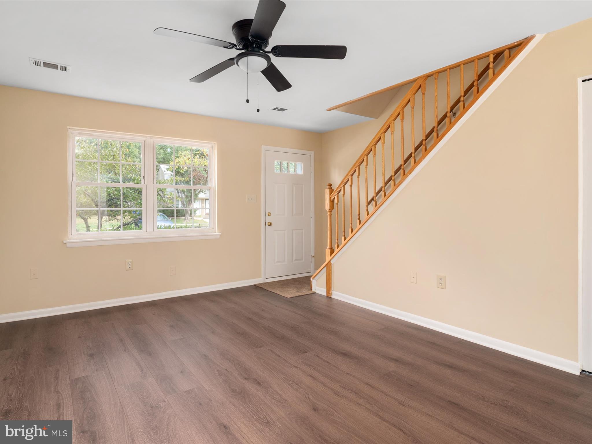 SUSSEX SQUARE CONDO - Residential