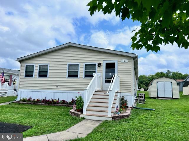 VILLAGE OF CECIL WOODS - Residential