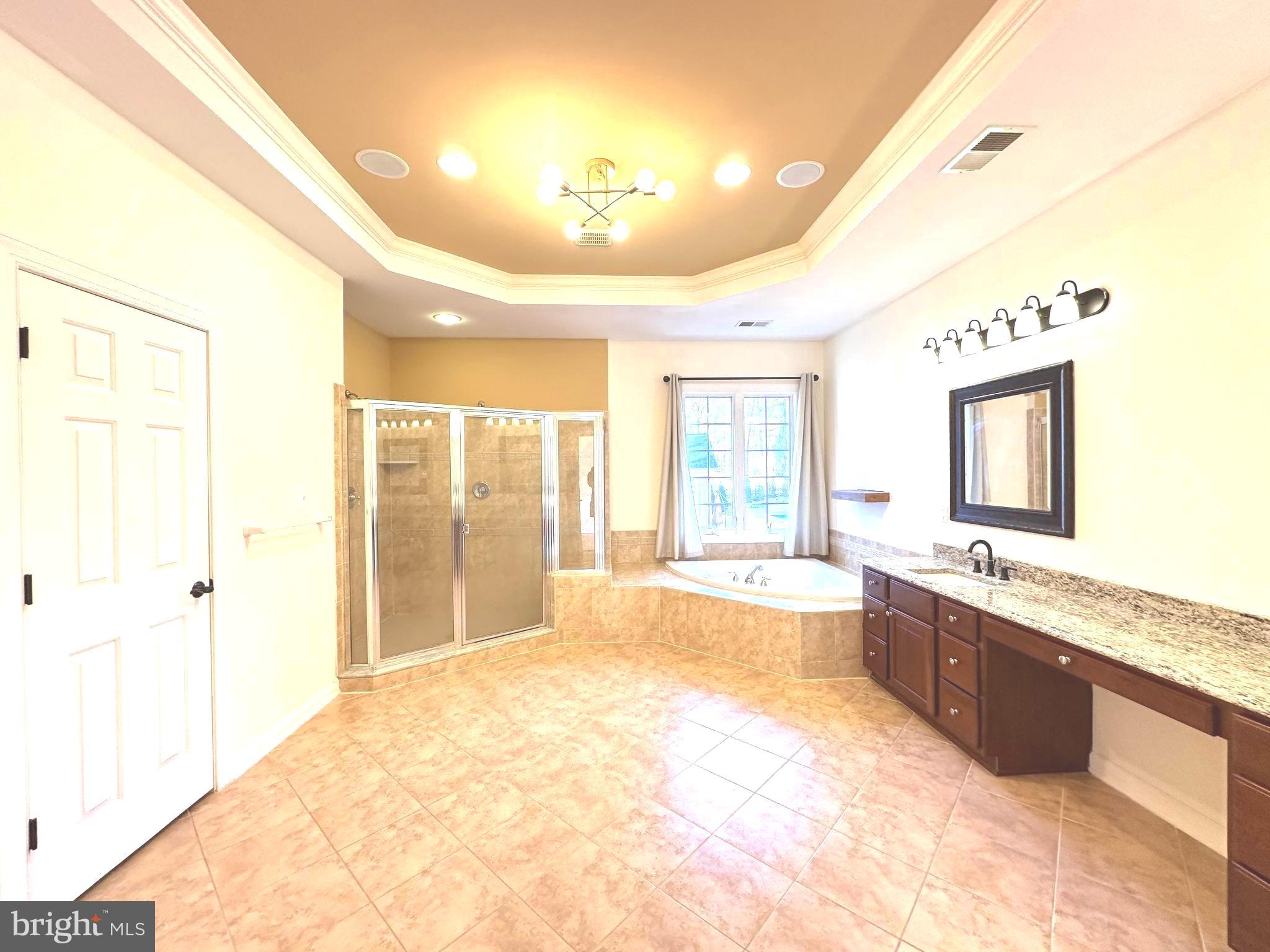 WINDSOR KNOLLS - Residential