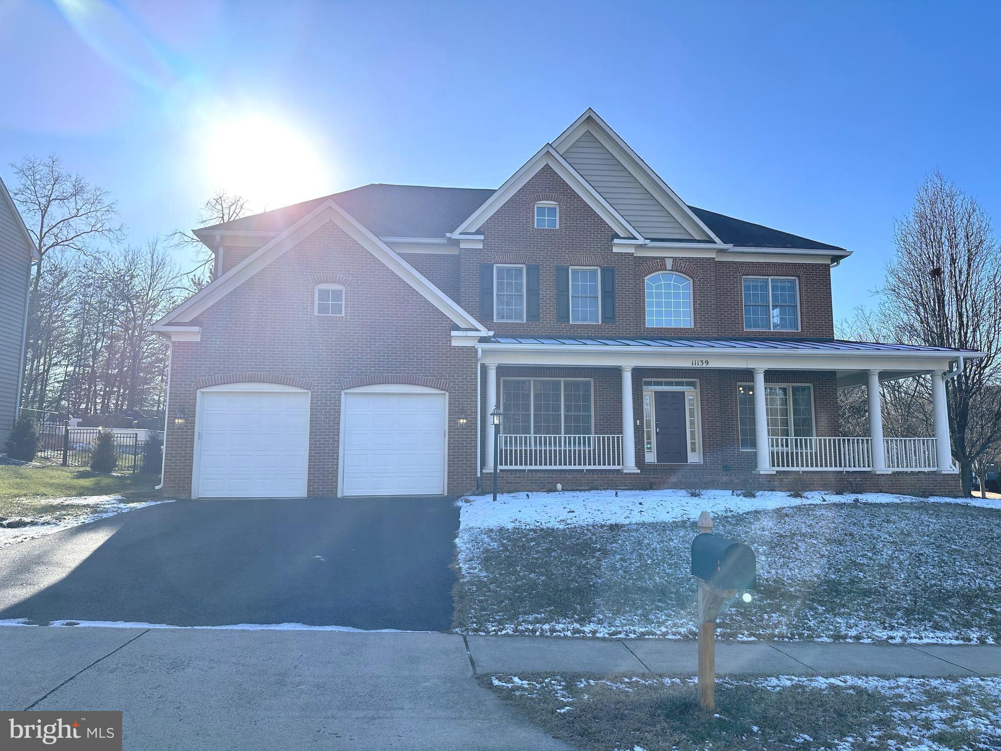 WINDSOR KNOLLS - Residential