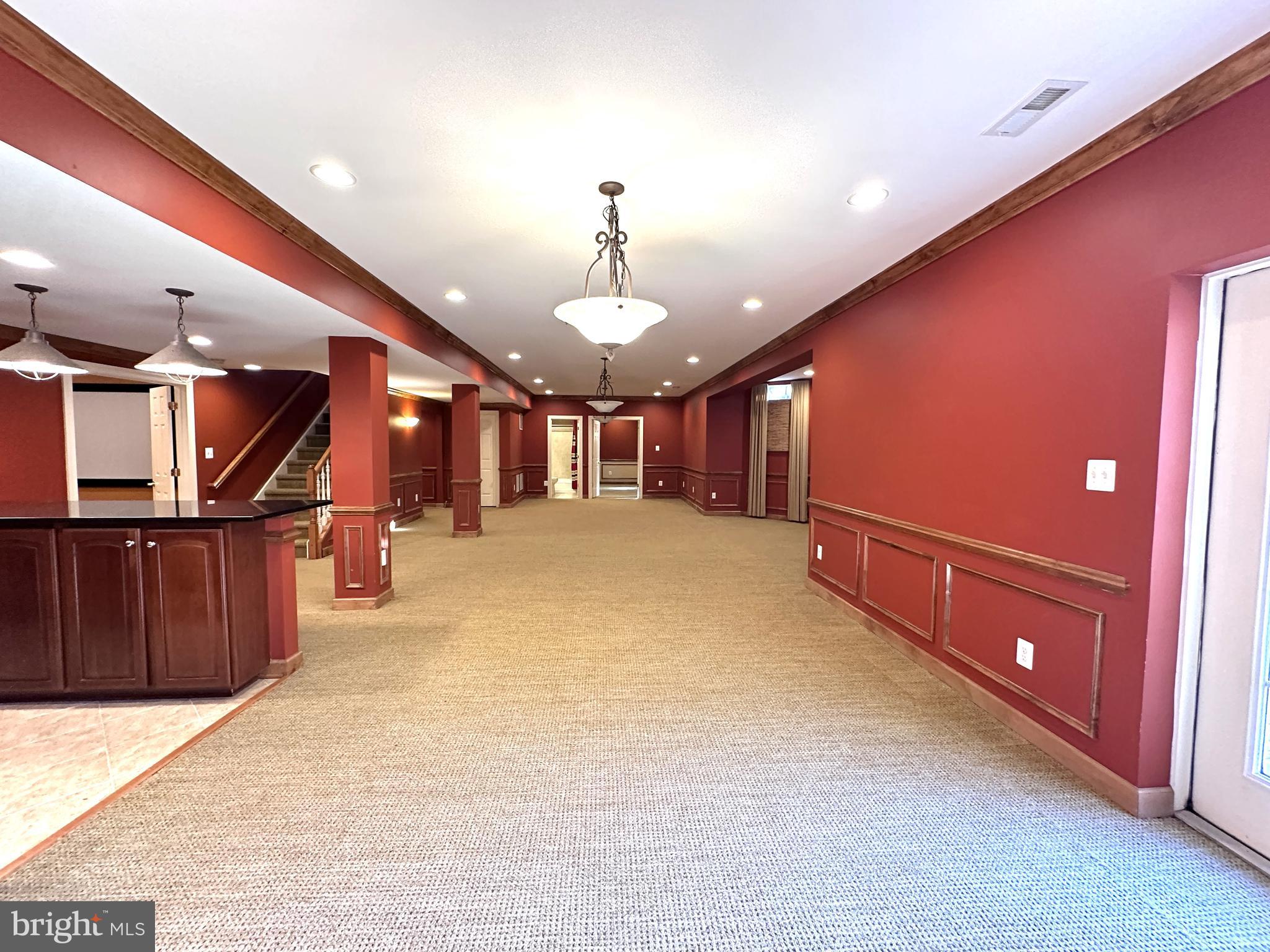 WINDSOR KNOLLS - Residential