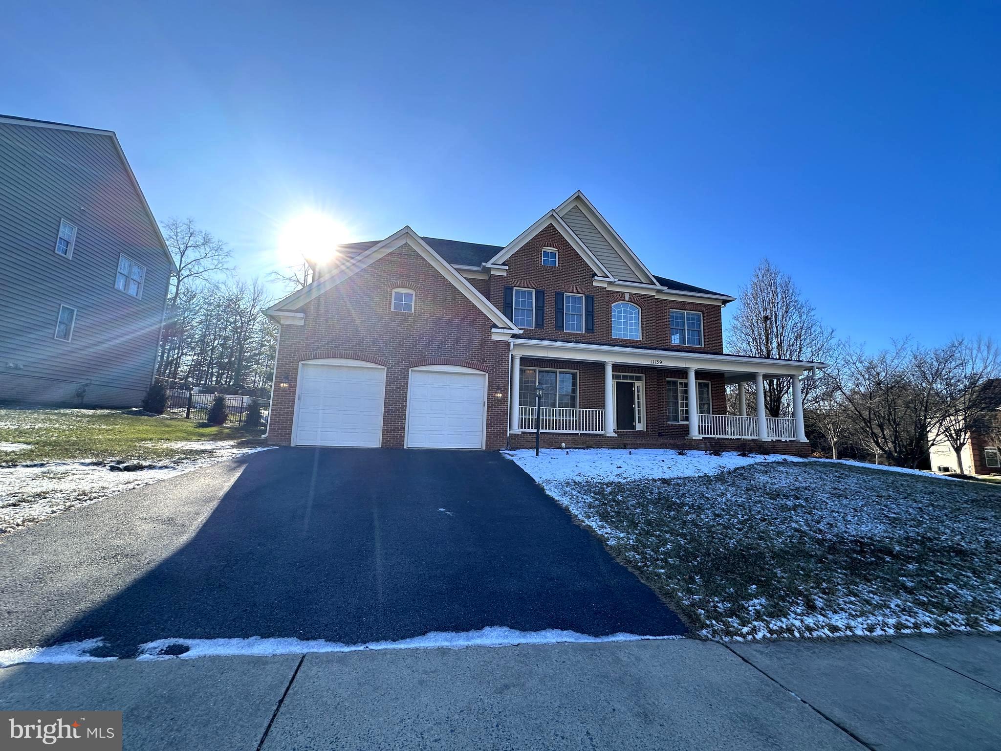 WINDSOR KNOLLS - Residential