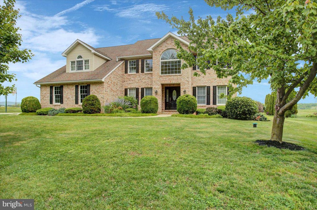 Photo of 4171 Fletcher Drive, GREENCASTLE, PA 17225 (MLS # PAFL2034986)
