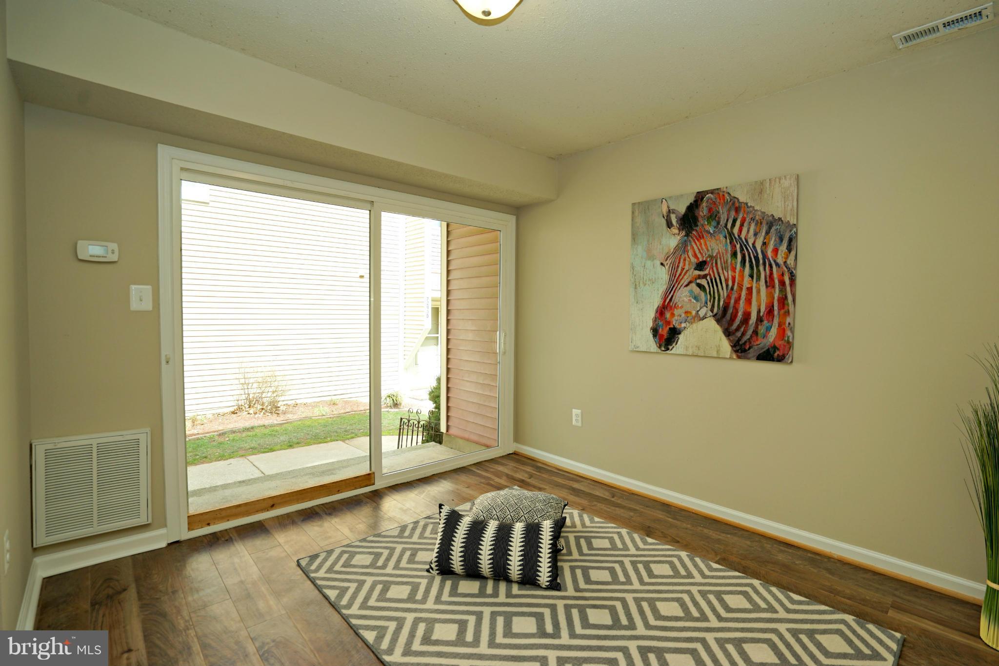 COUNTRYSIDE - Residential