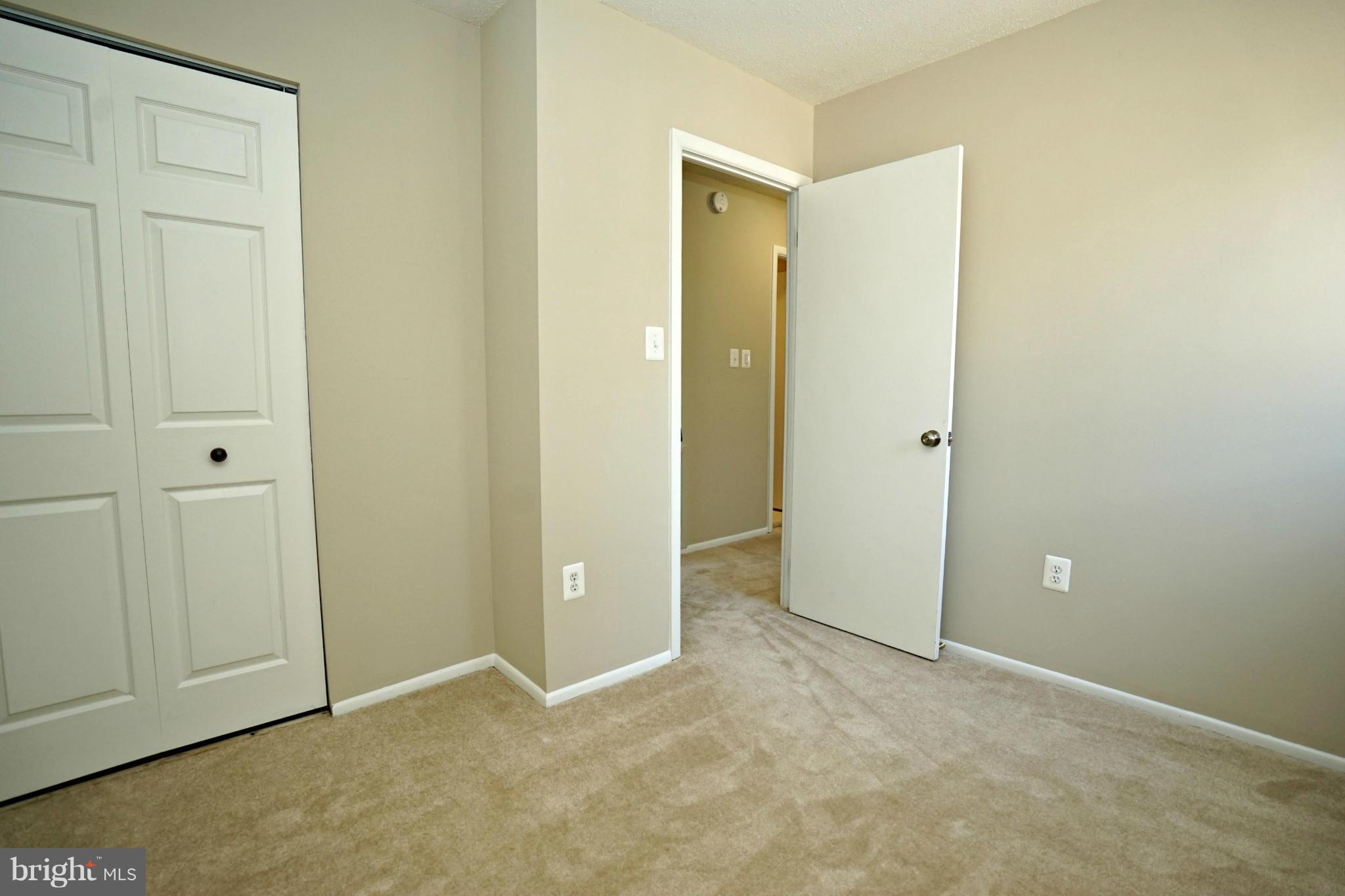 COUNTRYSIDE - Residential