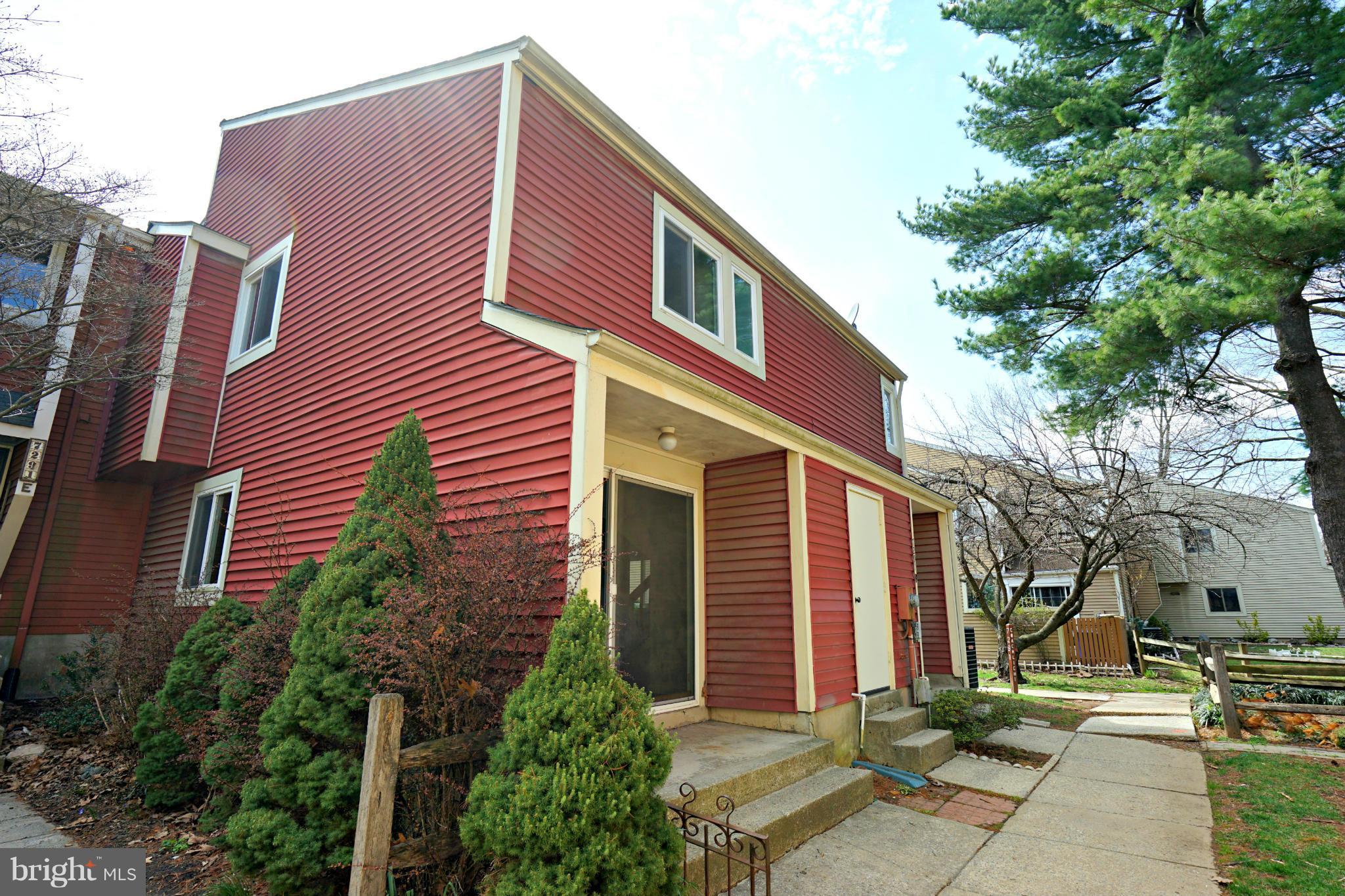 COUNTRYSIDE - Residential