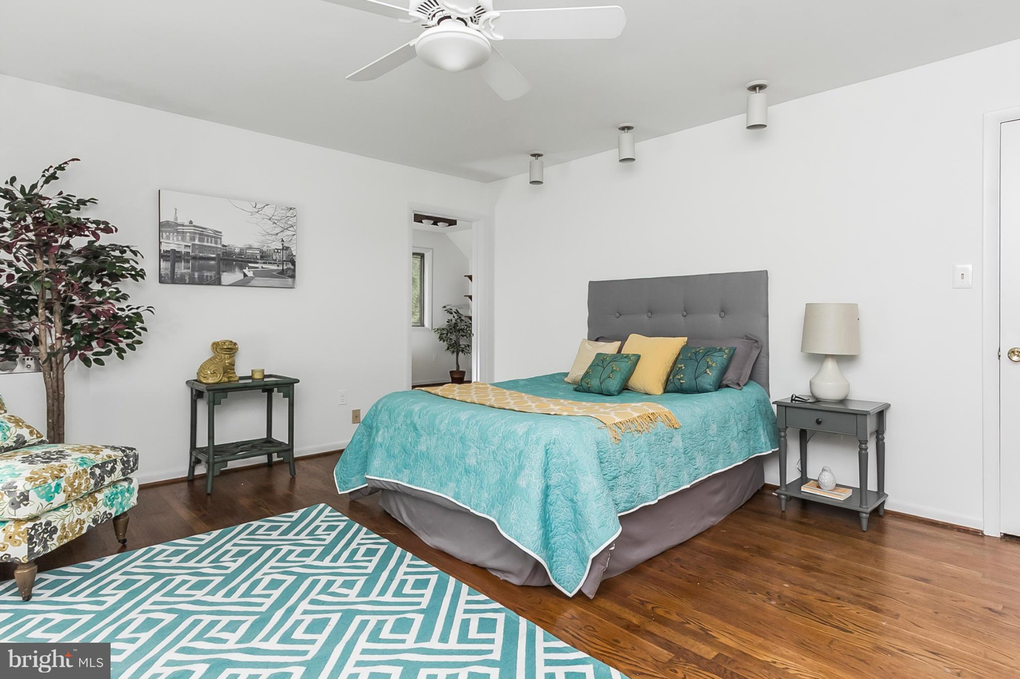 MOUNT WASHINGTON - Residential