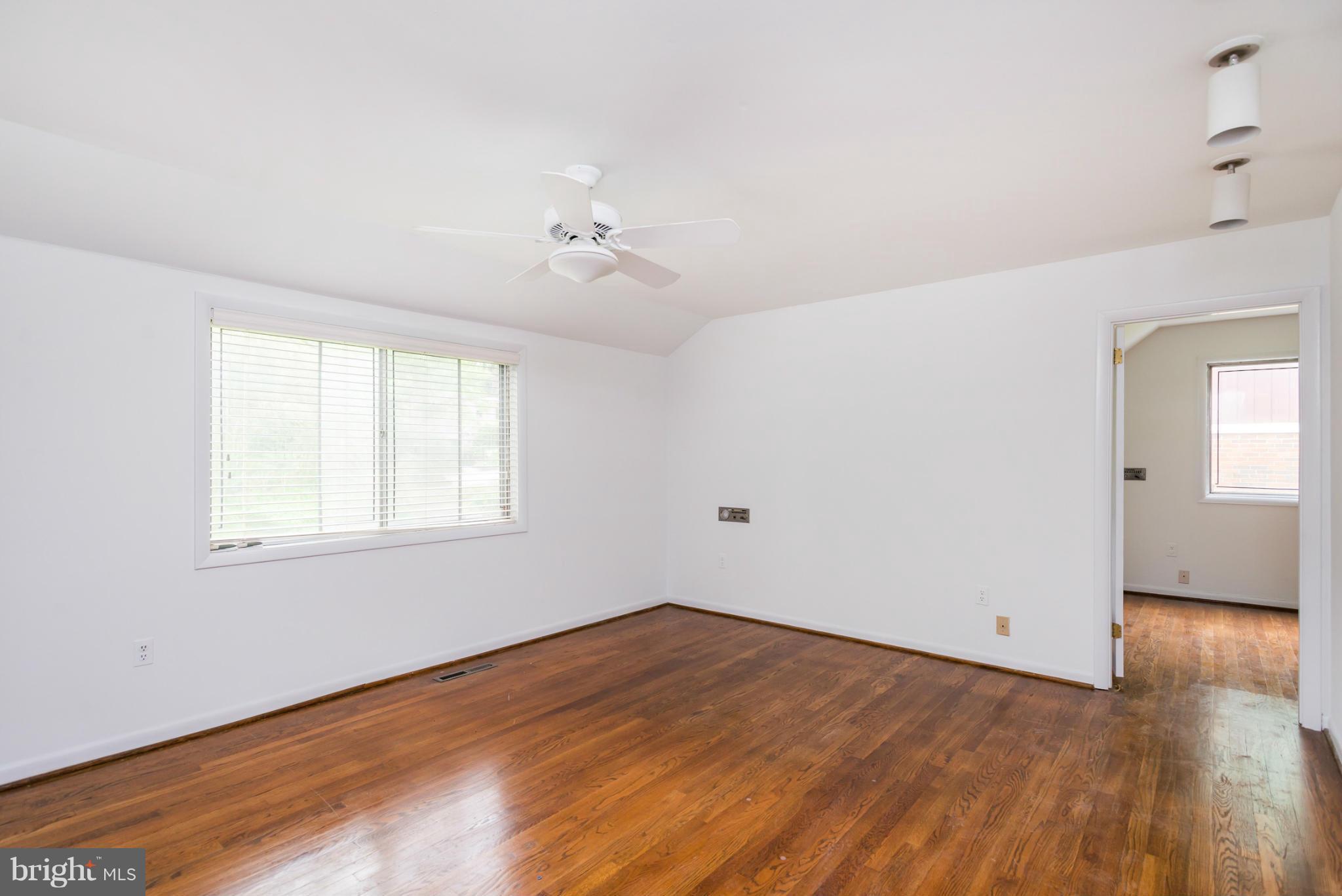 MOUNT WASHINGTON - Residential